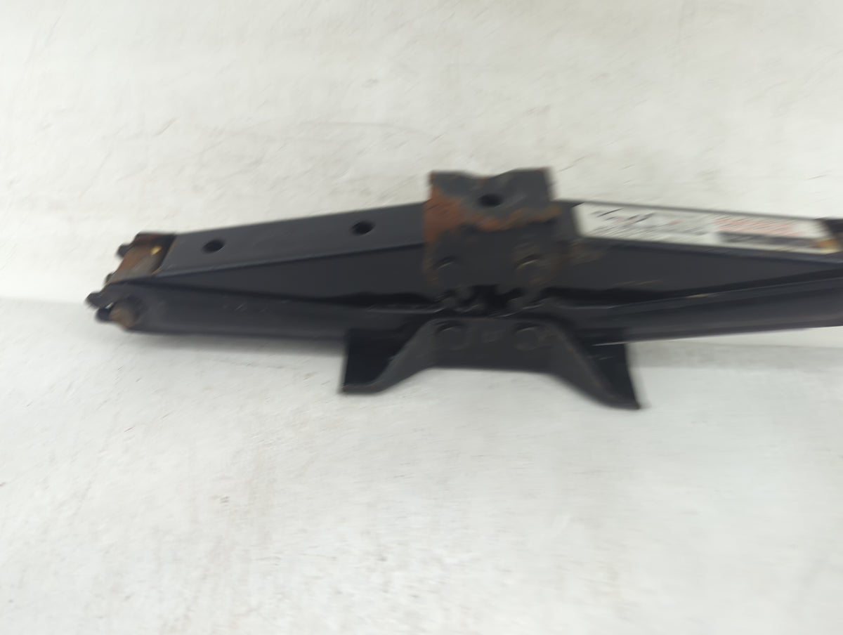 2020 Audi A3 Spare Scissor Car Jack - Oemusedautoparts1.com