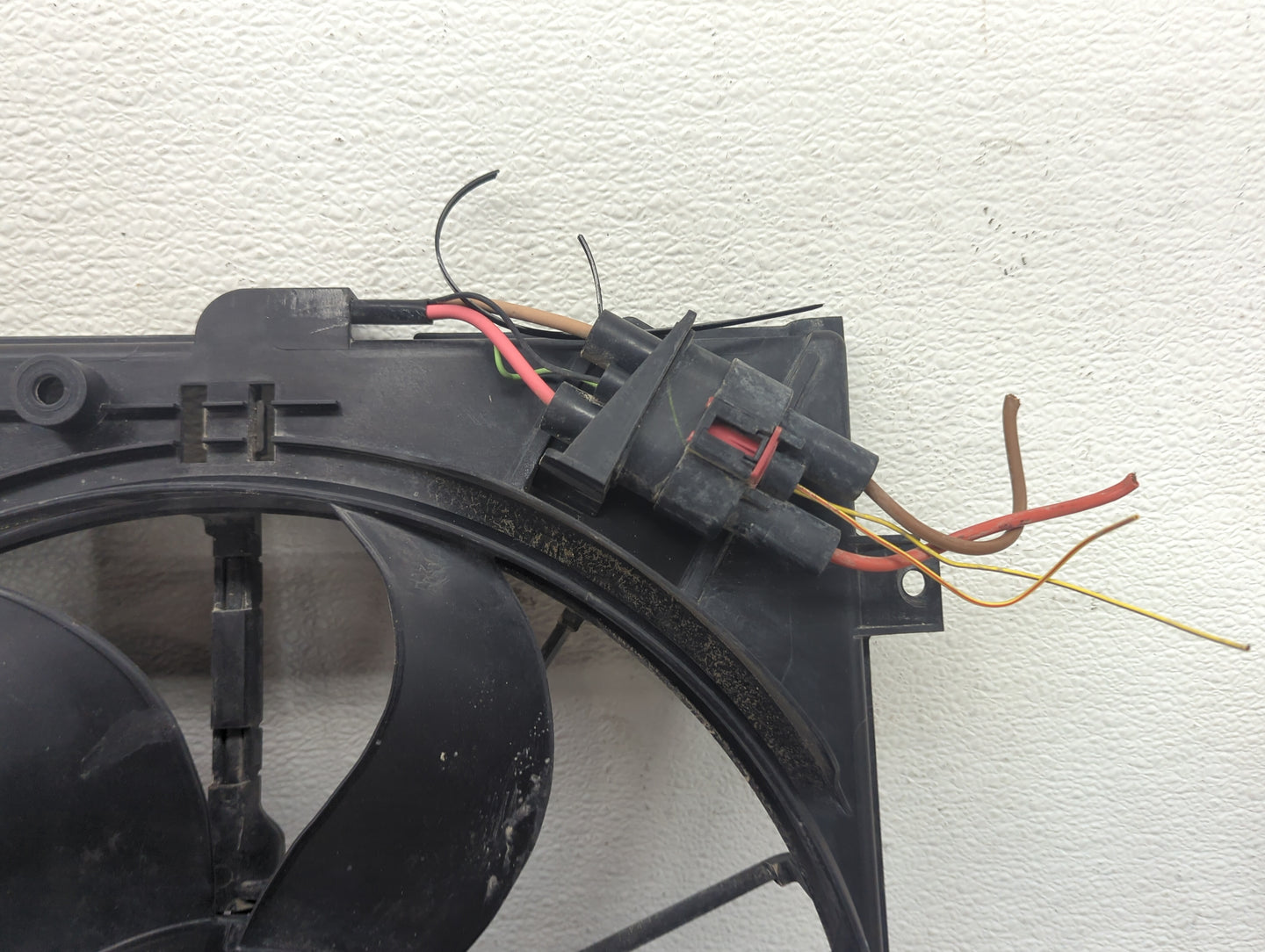 2020 Audi A3 Electric Radiator Cooling Fan Motor Assembly Fits OEM Used Auto Parts - Oemusedautoparts1.com