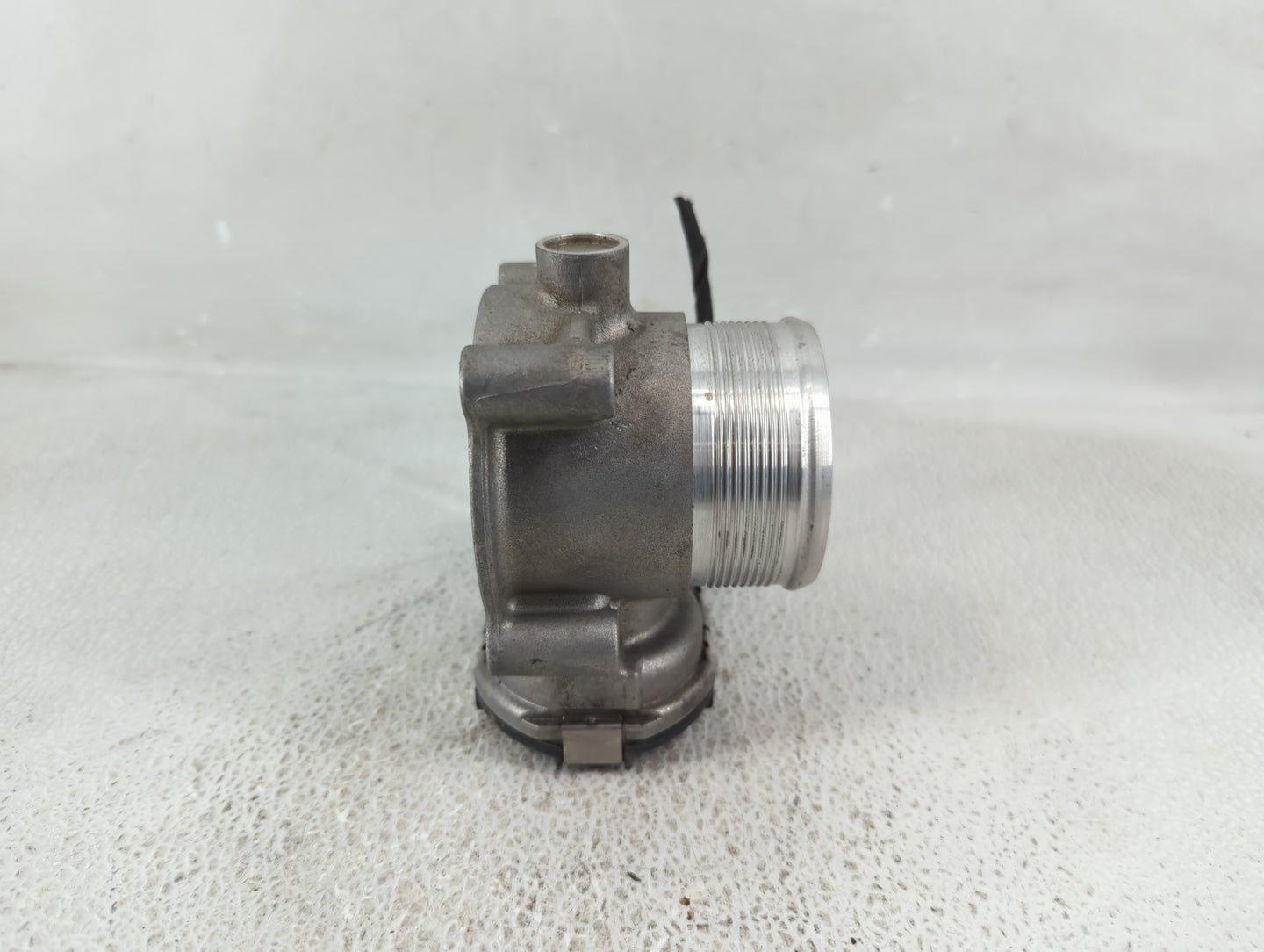 2017-2020 Audi A4 Throttle Body P/N:0 280 750 722 06K 133 062 AK Fits Fits 2017 2018 2019 2020 2021 2022 OEM Used Auto Parts