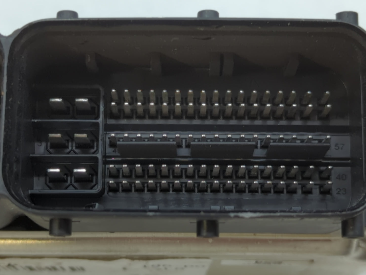 2020-2021 Audi A4 PCM Engine Control Computer ECU ECM PCU OEM P/N:06L 907 309 Fits Fits 2020 2021 OEM Used Auto Parts - Oemu