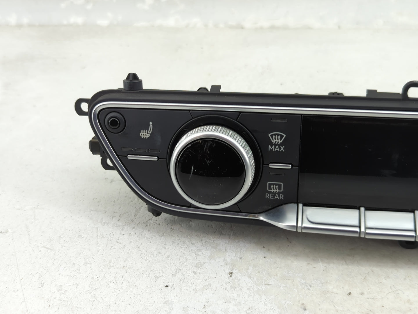 2020 Audi A5 Climate Control Module Temperature AC/Heater Replacement P/N:8W0820043T Fits OEM Used Auto Parts - Oemusedautop