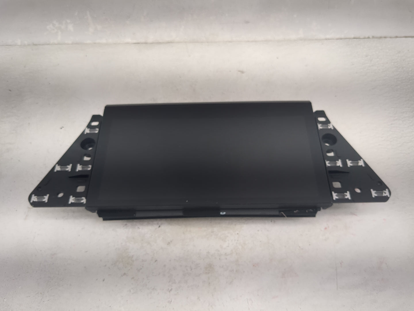 2020 Audi E-tron Information Display Screen - Oemusedautoparts1.com