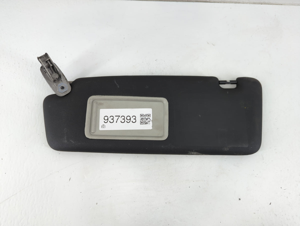 2020 Audi Q3 Sun Visor Shade Replacement Driver Left Mirror Fits OEM Used Auto Parts - Oemusedautoparts1.com