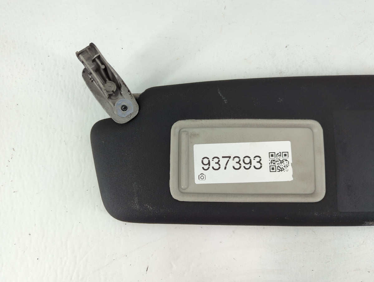 2020 Audi Q3 Sun Visor Shade Replacement Driver Left Mirror Fits OEM Used Auto Parts - Oemusedautoparts1.com