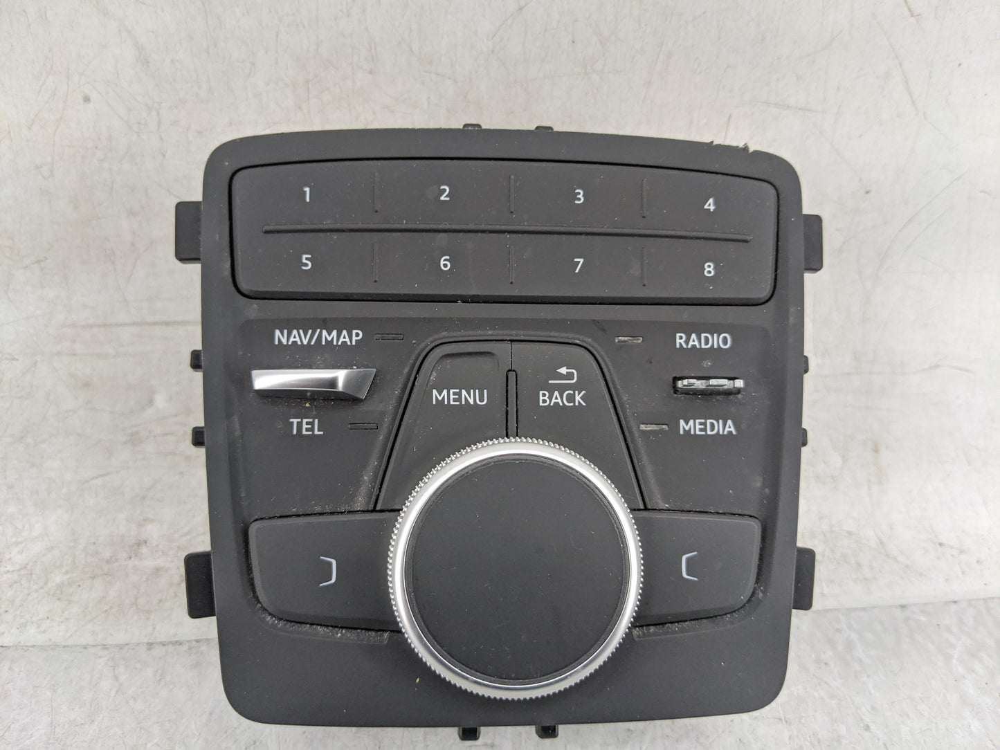 2020 Audi Q5 Radio AM FM Cd Player Receiver Replacement P/N:80A 919 614 A Fits OEM Used Auto Parts - Oemusedautoparts1.com