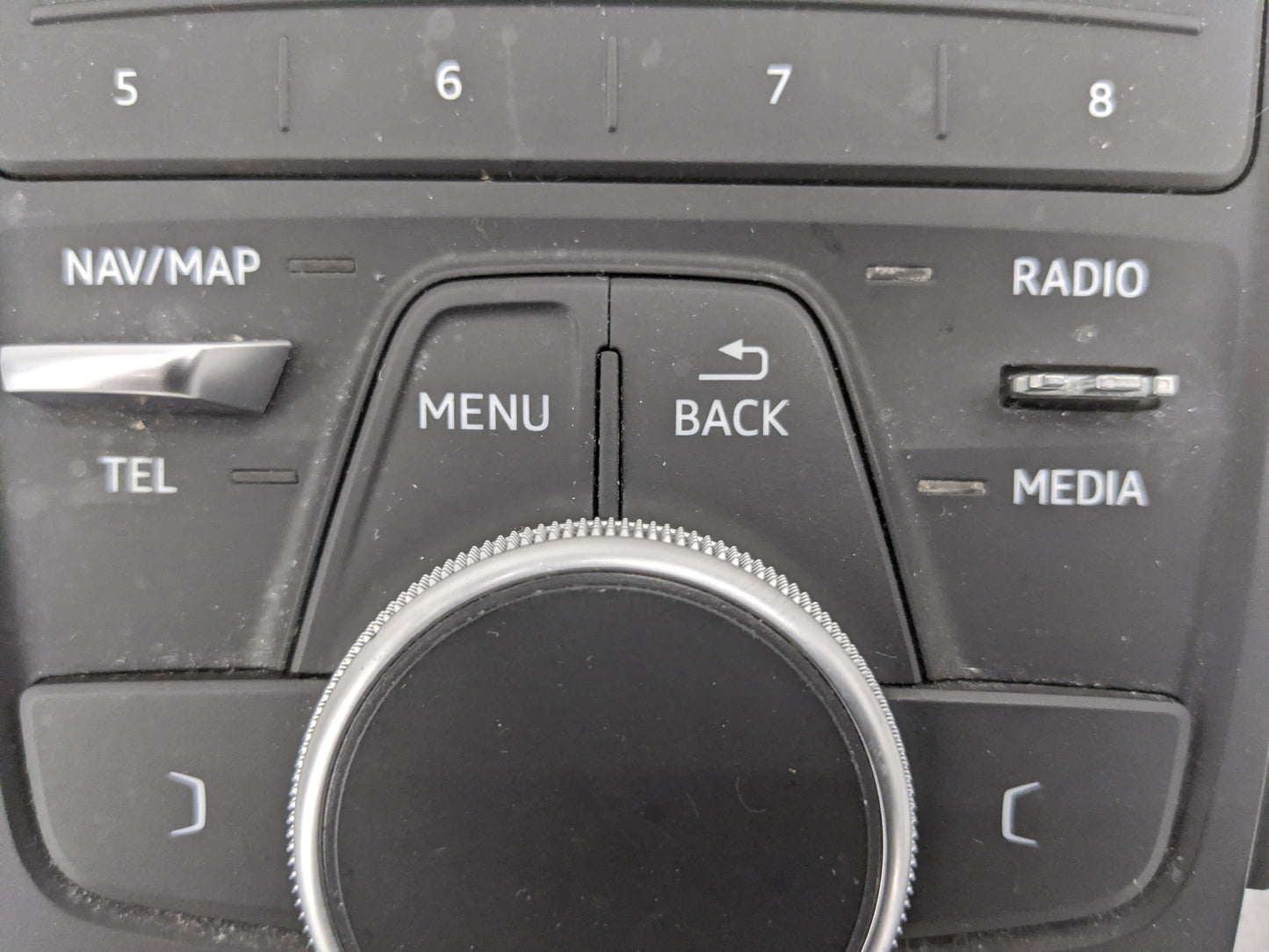 2020 Audi Q5 Radio AM FM Cd Player Receiver Replacement P/N:80A 919 614 A Fits OEM Used Auto Parts - Oemusedautoparts1.com
