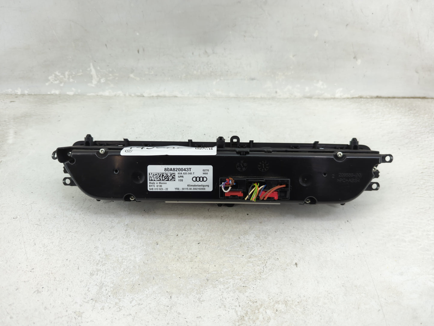 2018-2020 Audi Q5 Climate Control Module Temperature AC/Heater Replacement P/N:80A820043T Fits Fits 2017 2018 2019 2020 OEM 