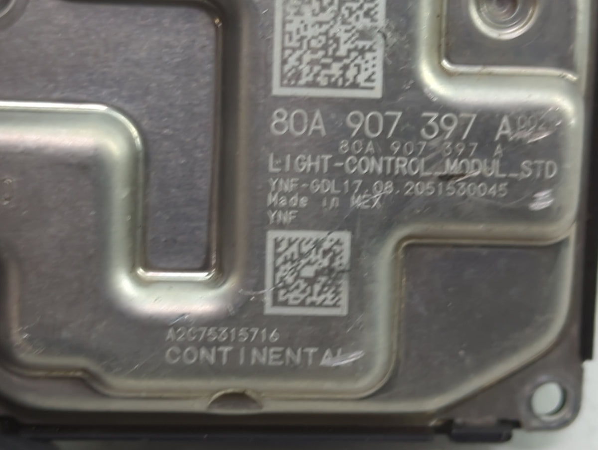 2020 Audi Q5 Headlight Ballast Head Light - Oemusedautoparts1.com