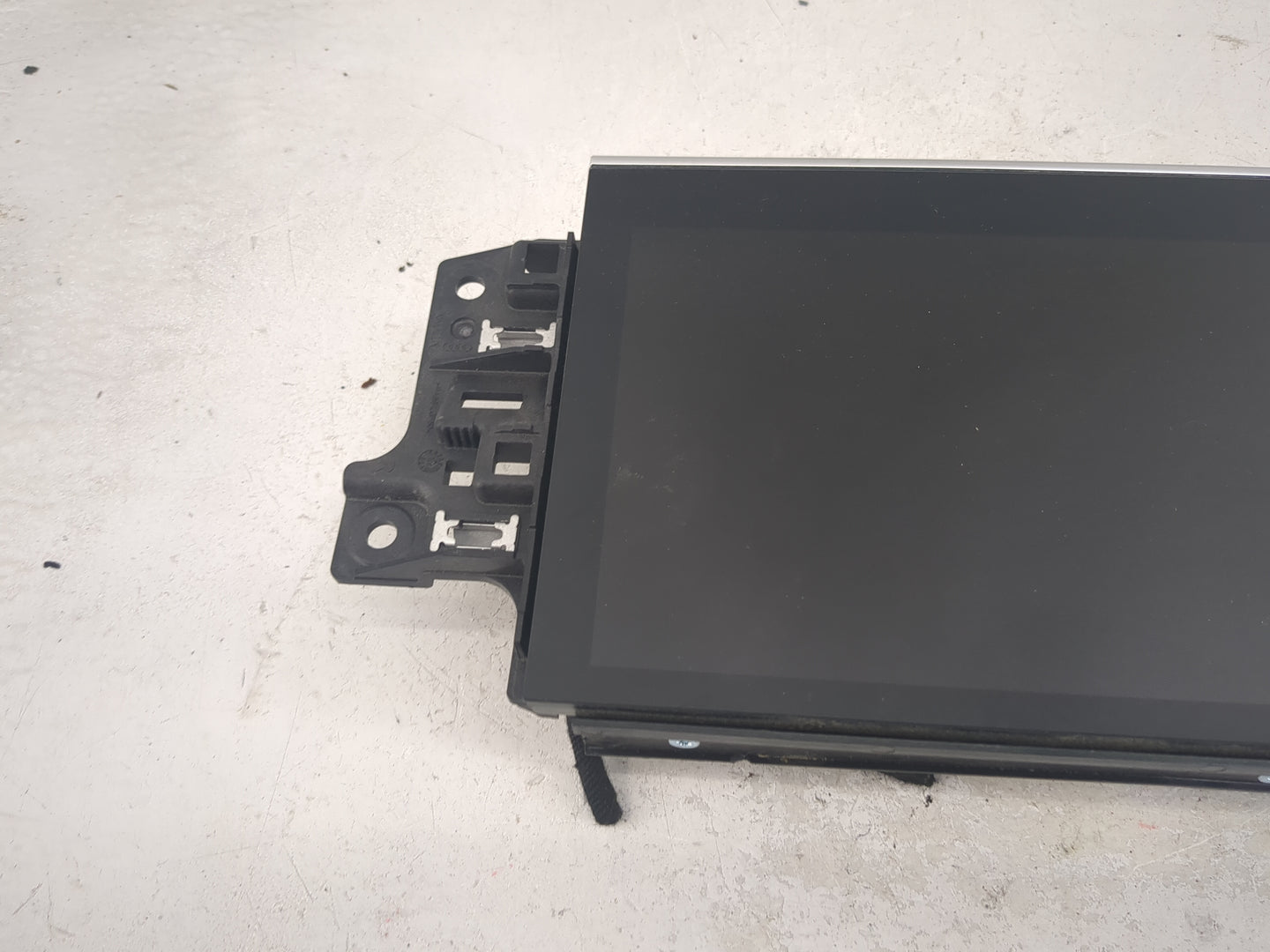 2020 Audi Rsq8 Information Display Screen - Oemusedautoparts1.com