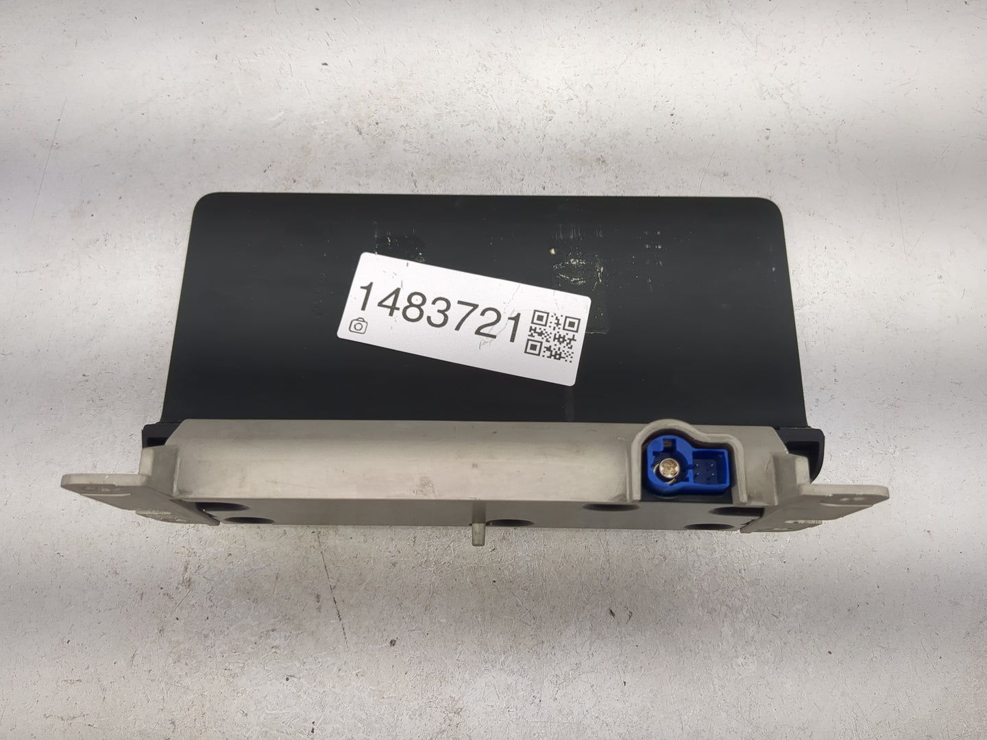 2018-2018 Audi S5 Information Display Screen 1483721 - Oemusedautoparts1.com