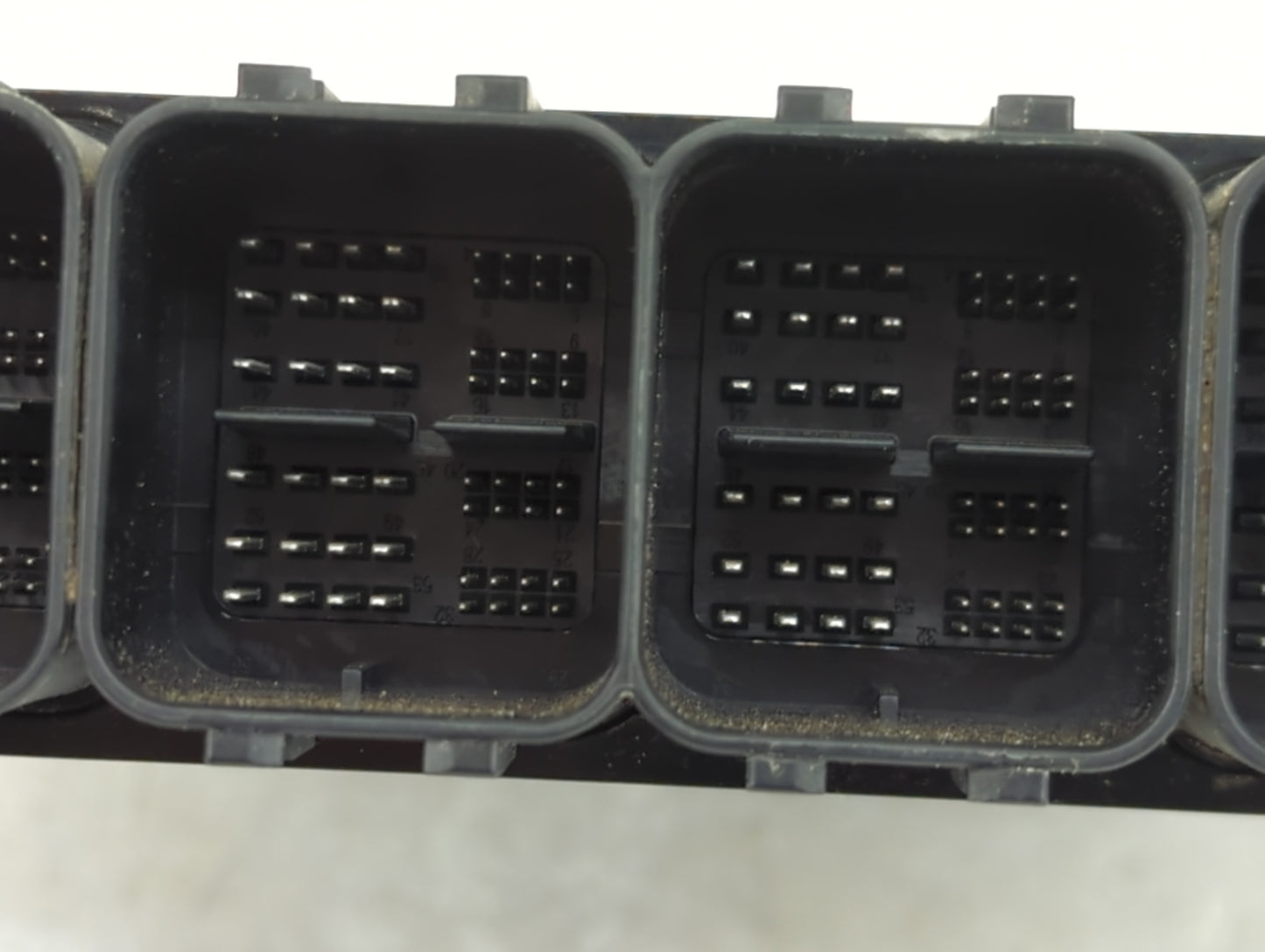 2019-2020 Audi Sq5 PCM Engine Control Computer ECU ECM PCU OEM P/N:06M 907 309 L Fits Fits 2019 2020 OEM Used Auto Parts - O