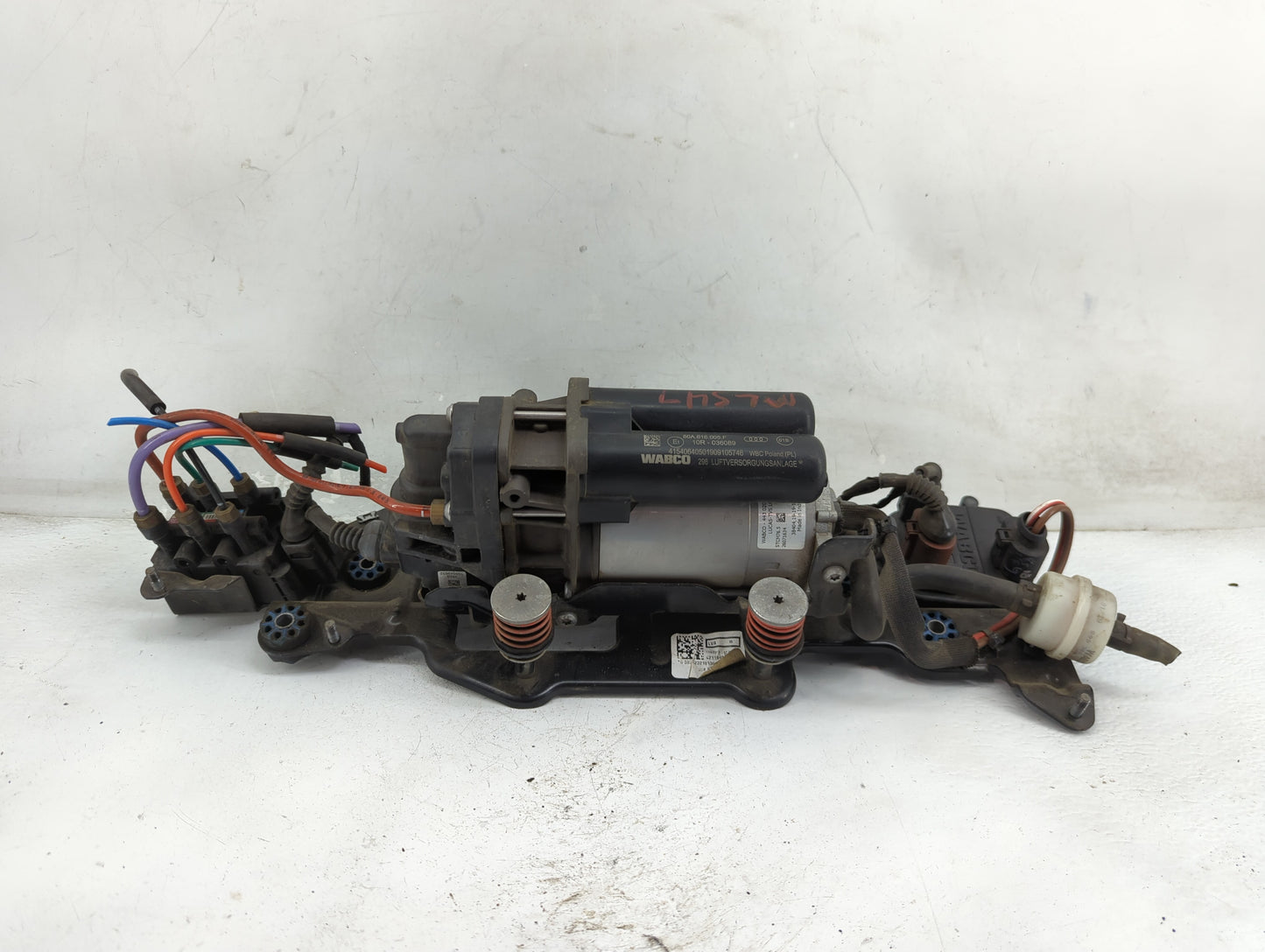 2018-2021 Audi Sq5 Air Suspension Pump - Oemusedautoparts1.com