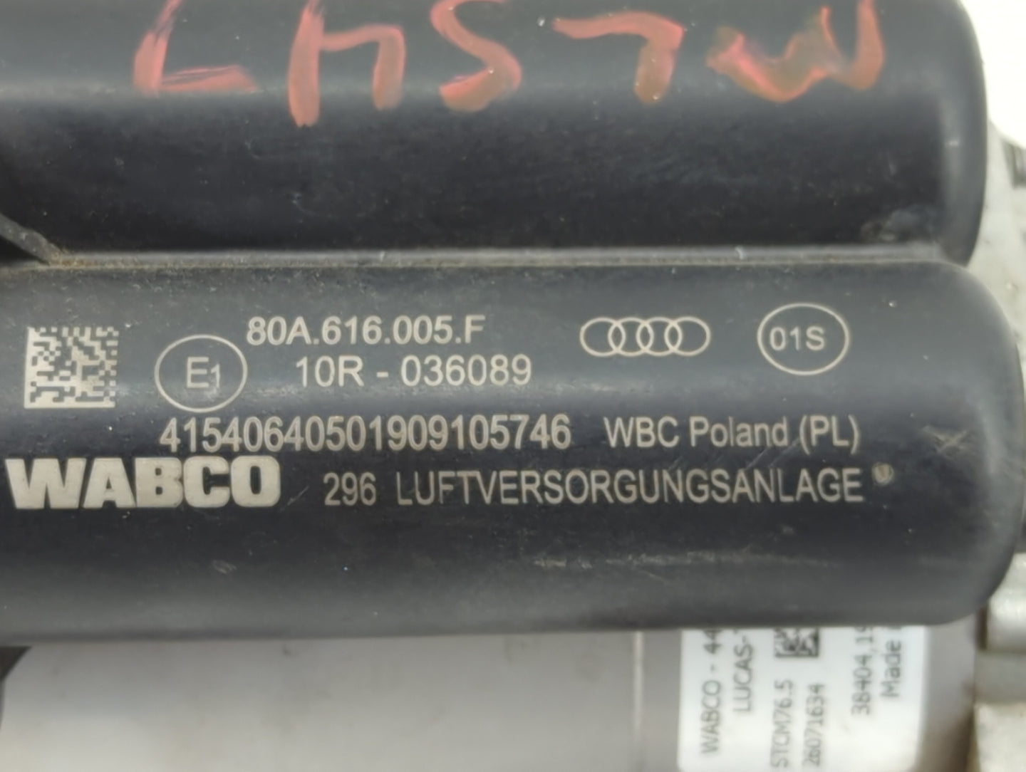 2018-2021 Audi Sq5 Air Suspension Pump 1460907 - Oemusedautoparts1.com