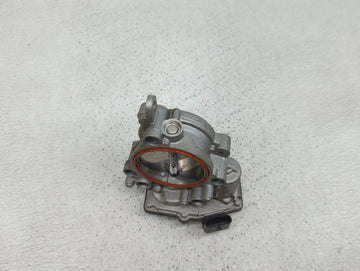 2017-2021 Bmw 230i Throttle Body P/N:8601651 A2C15021900 Fits Fits 2016 2017 2018 2019 2020 2021 2022 OEM Used Auto Parts