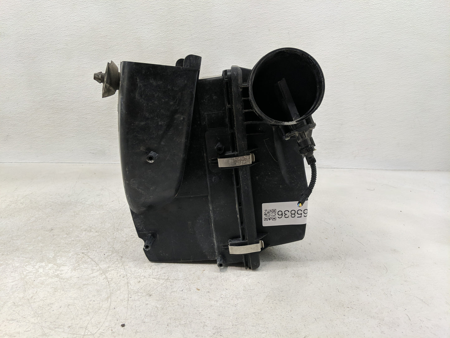 Bmw 330i Air Cleaner Intake-duct Hose Tube - Oemusedautoparts1.com