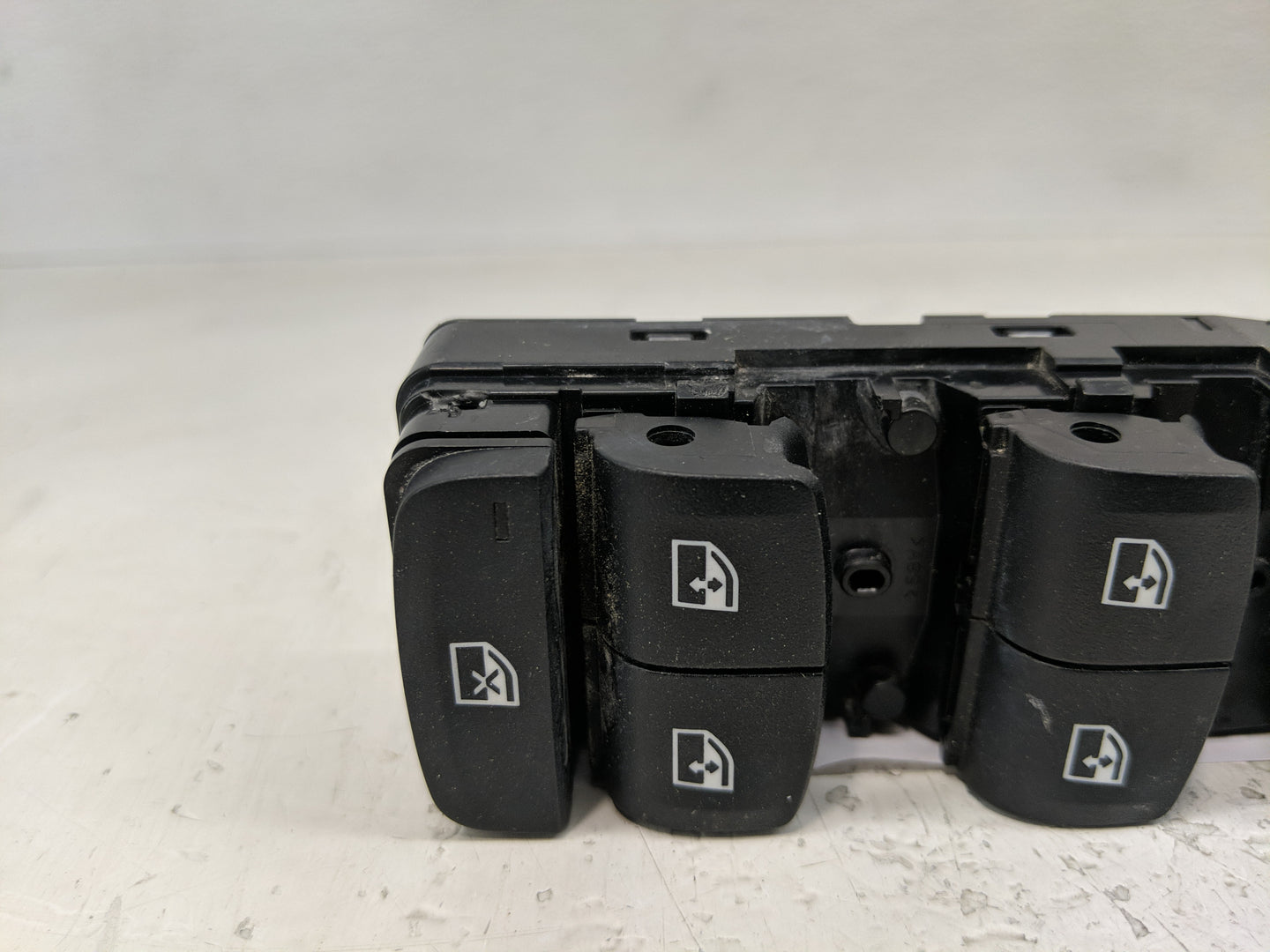 2020 Bmw 330i Master Power Window Switch Replacement Driver Side Left P/N:6832729-02 Fits Fits 2017 2018 2019 2021 2022 OEM 