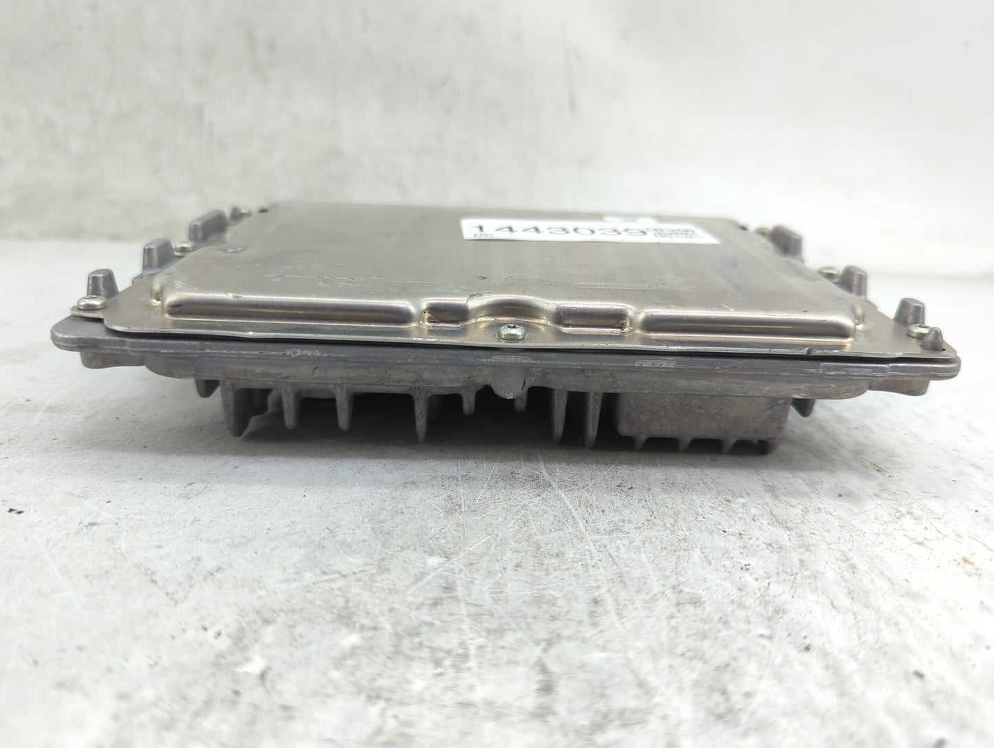 2019-2021 Bmw 330i PCM Engine Control Computer ECU ECM PCU OEM P/N:0261S1011J 9846392-01, 031195254 Fits Fits 2019 2020 2021