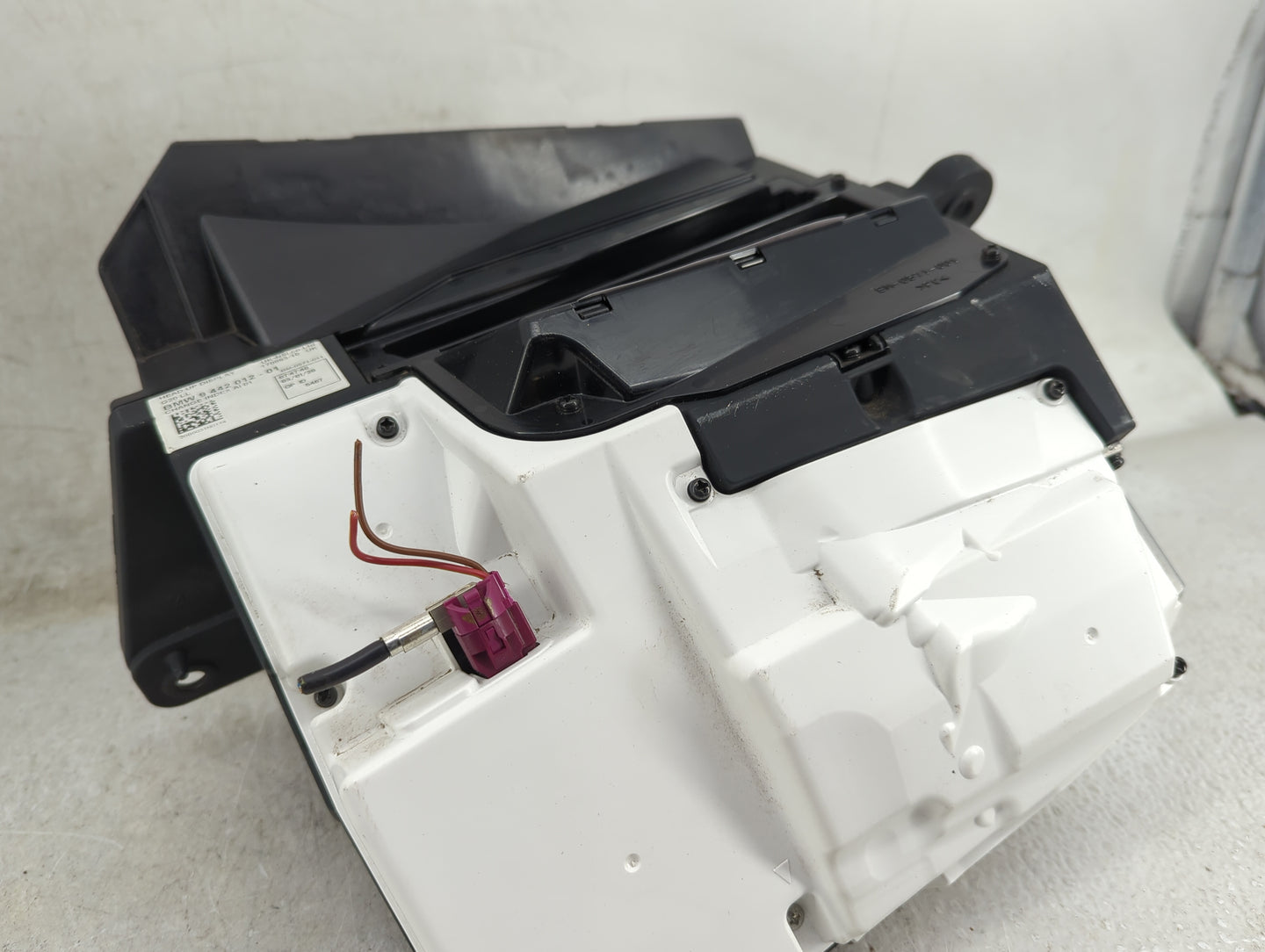 2020 Bmw 330i Information Display Screen - Oemusedautoparts1.com