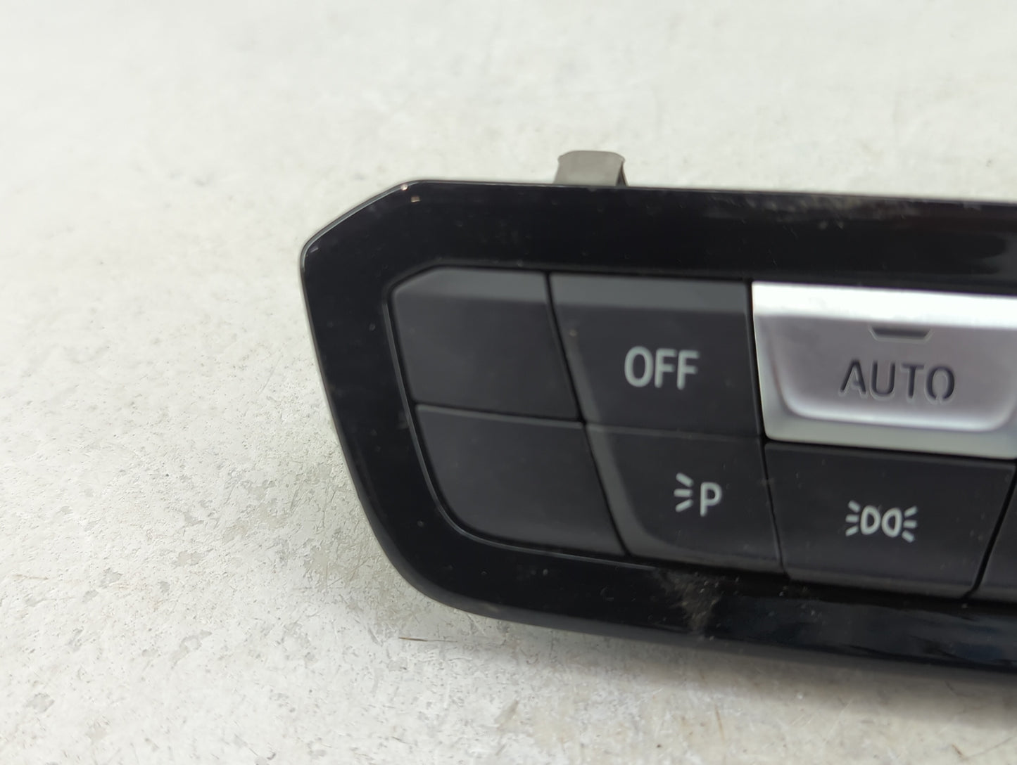 2020 Bmw 330i Headlight Head Light Switch Lamp Control E1084971 - Oemusedautoparts1.com