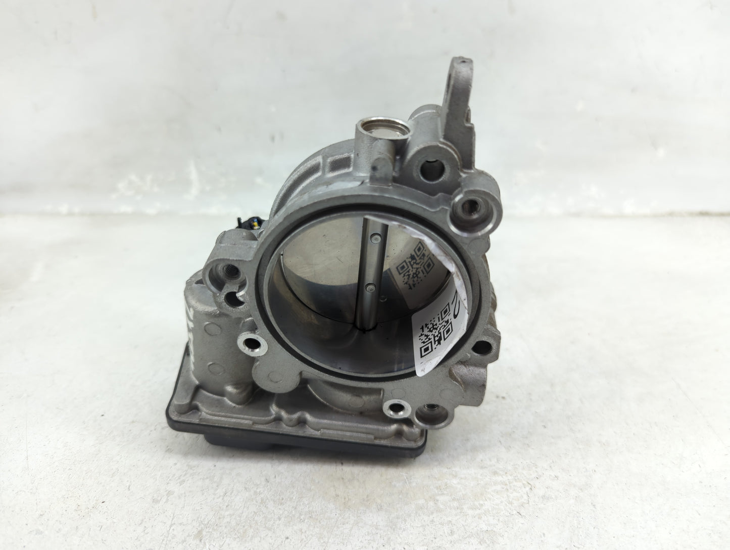 2017-2021 Bmw 330i Throttle Body P/N:8601651 A2C15021900 Fits Fits 2016 2017 2018 2019 2020 2021 2022 OEM Used Auto Parts - 