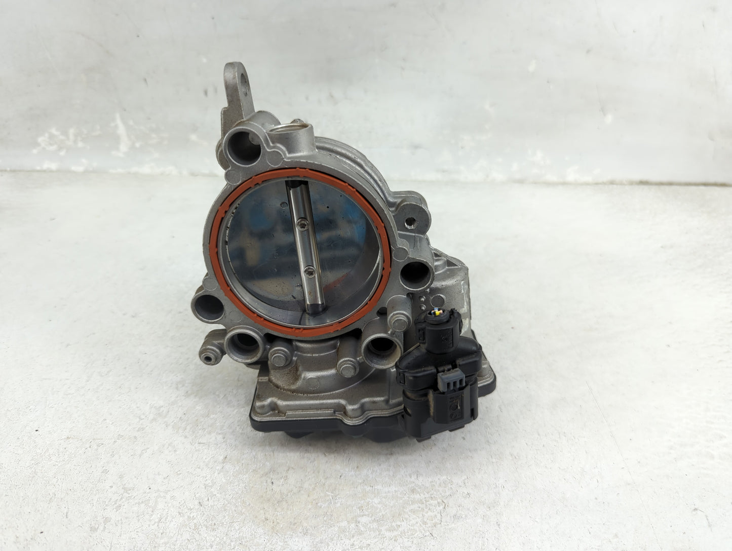 2017-2021 Bmw 330i Throttle Body P/N:8601651 A2C15021900 Fits Fits 2016 2017 2018 2019 2020 2021 2022 OEM Used Auto Parts - 