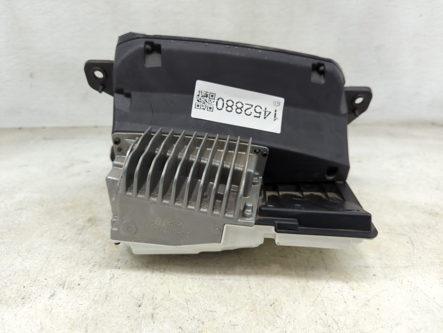 2021-2021 Bmw 330i Information Display Screen - Oemusedautoparts1.com