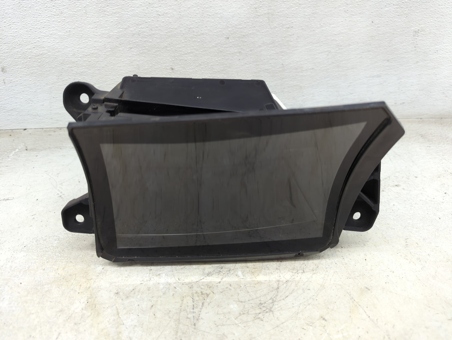 2019-2021 Bmw 330i Information Display Screen - Oemusedautoparts1.com