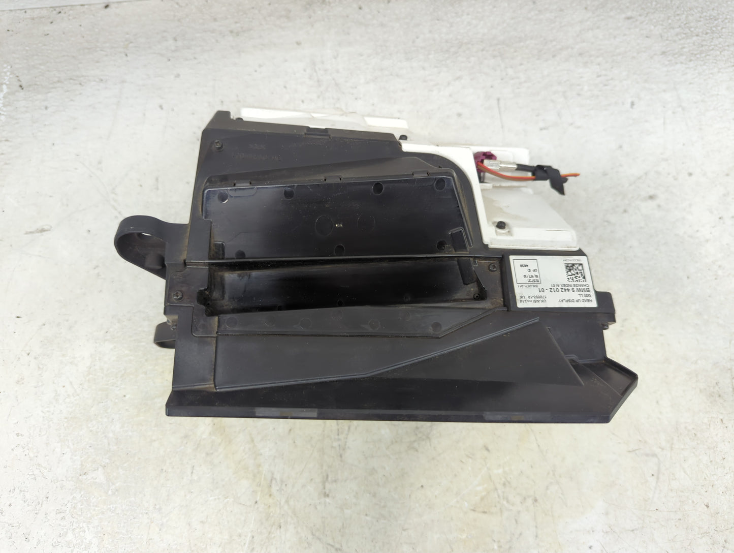 2019-2021 Bmw 330i Information Display Screen - Oemusedautoparts1.com
