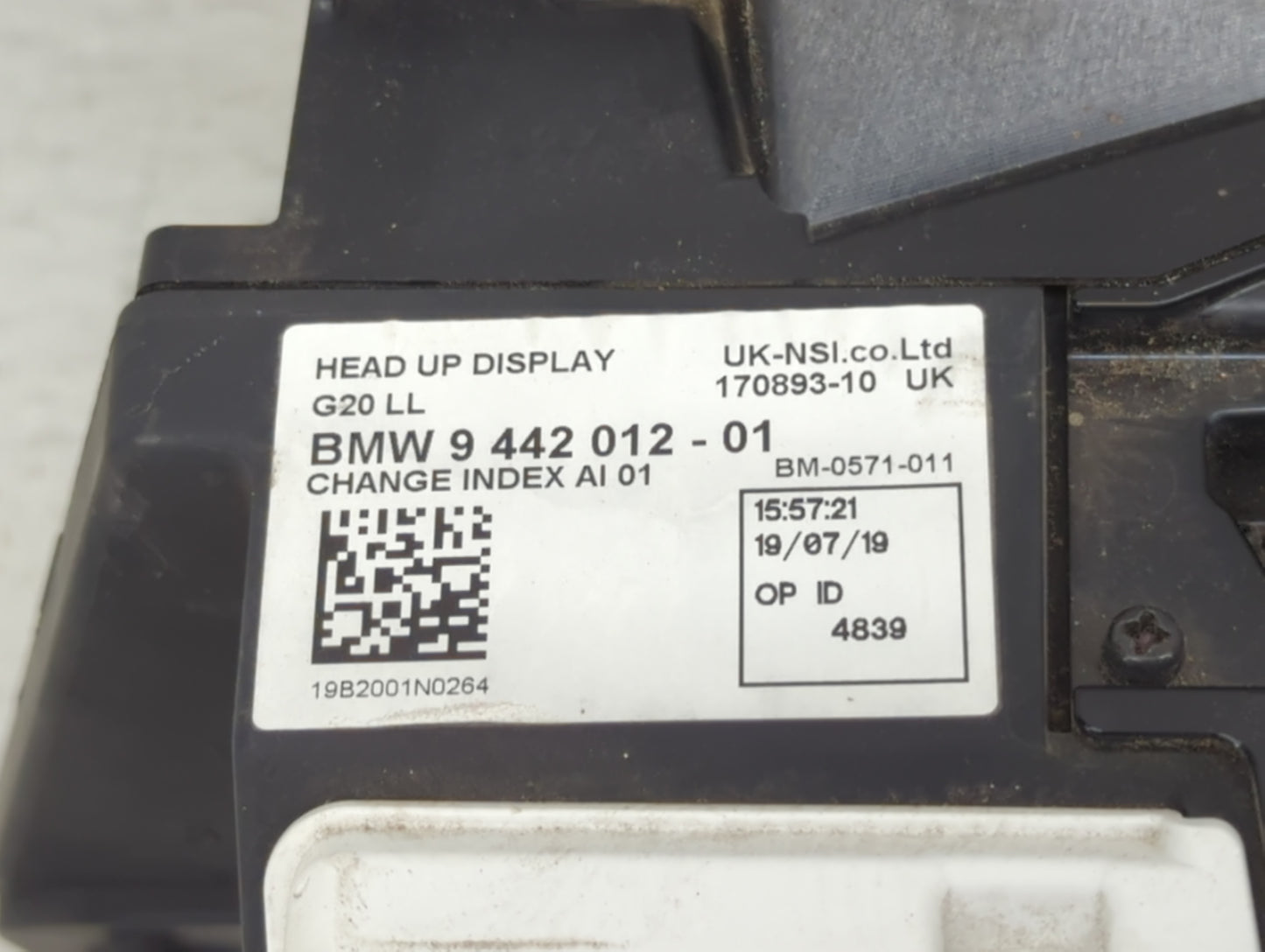 2019-2021 Bmw 330i Information Display Screen - Oemusedautoparts1.com