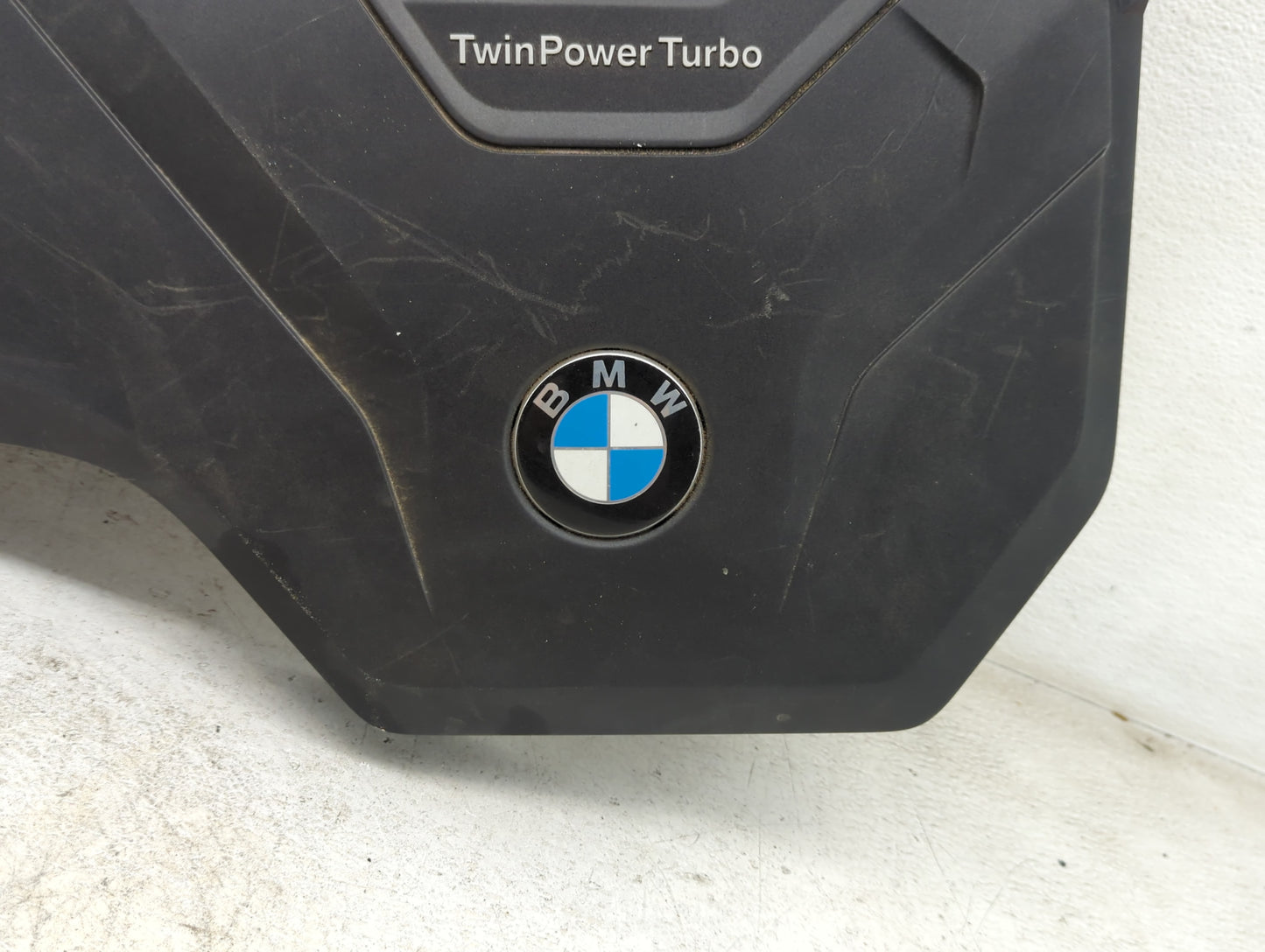 2020 Bmw 330i Engine Cover - Oemusedautoparts1.com