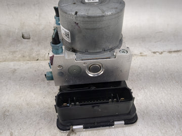2019-2020 Bmw 330i ABS Pump Control Module Replacement Fits Fits 2019 2020 OEM Used Auto Parts - Oemusedautoparts1.com