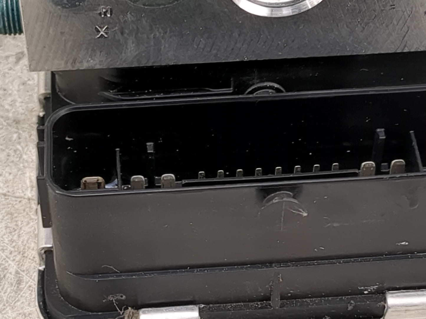 2019-2020 Bmw 330i ABS Pump Control Module Replacement Fits Fits 2019 2020 OEM Used Auto Parts - Oemusedautoparts1.com