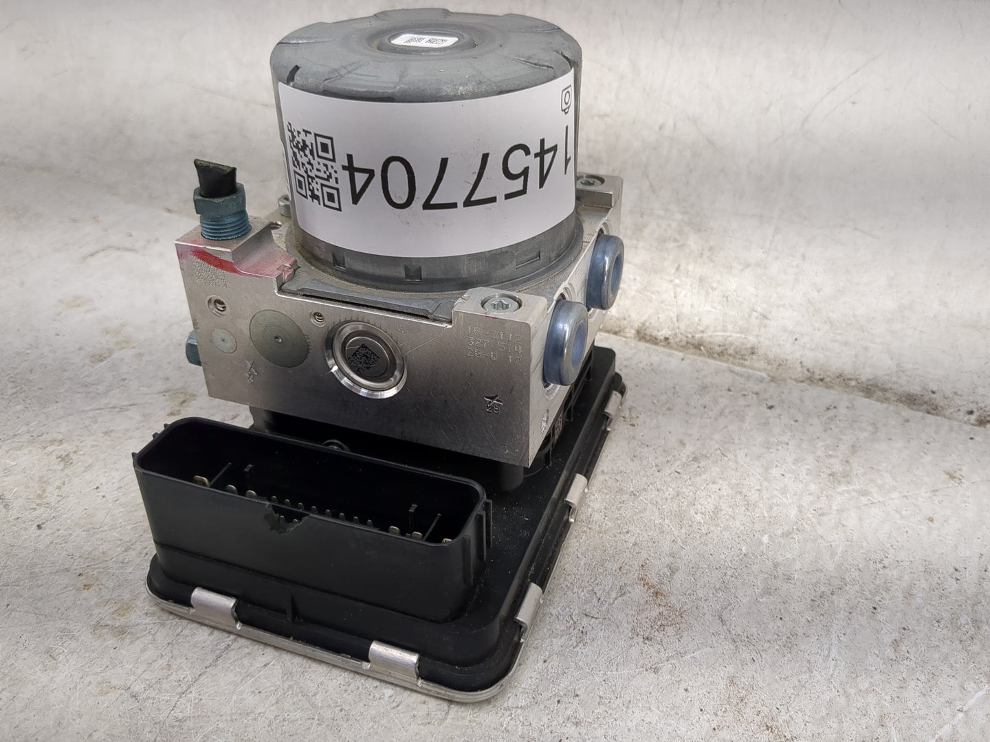 2019-2020 Bmw 330i ABS Pump Control Module Replacement Fits Fits 2019 2020 OEM Used Auto Parts - Oemusedautoparts1.com