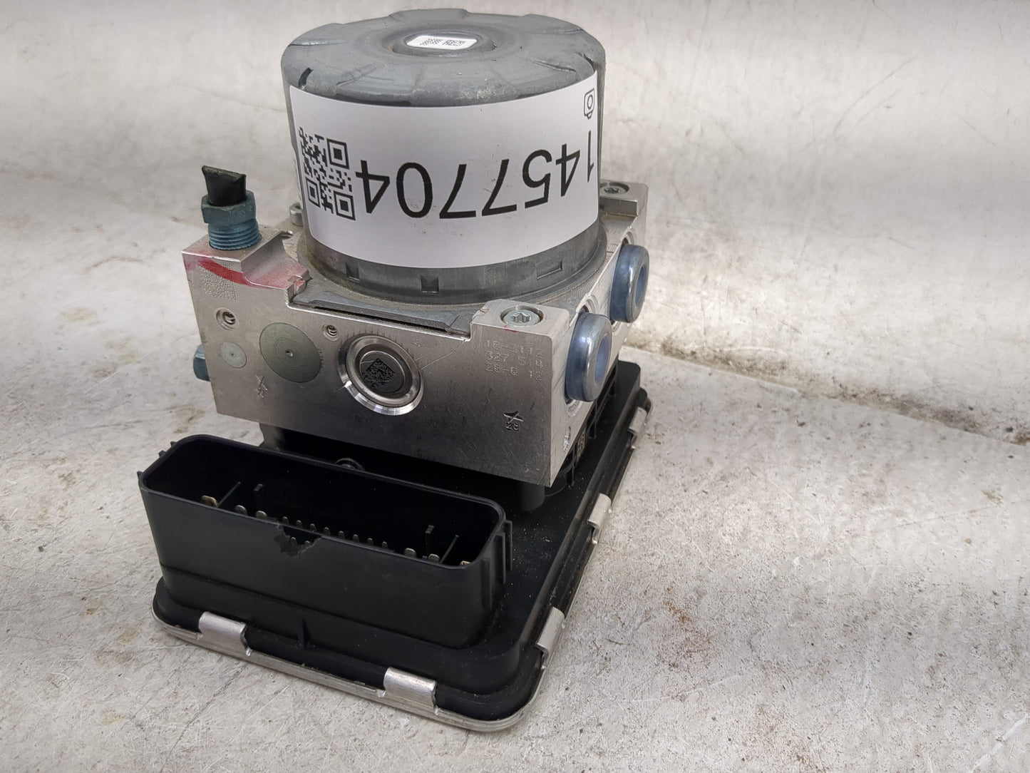 2019-2020 Bmw 330i ABS Pump Control Module Replacement Fits Fits 2019 2020 OEM Used Auto Parts - Oemusedautoparts1.com