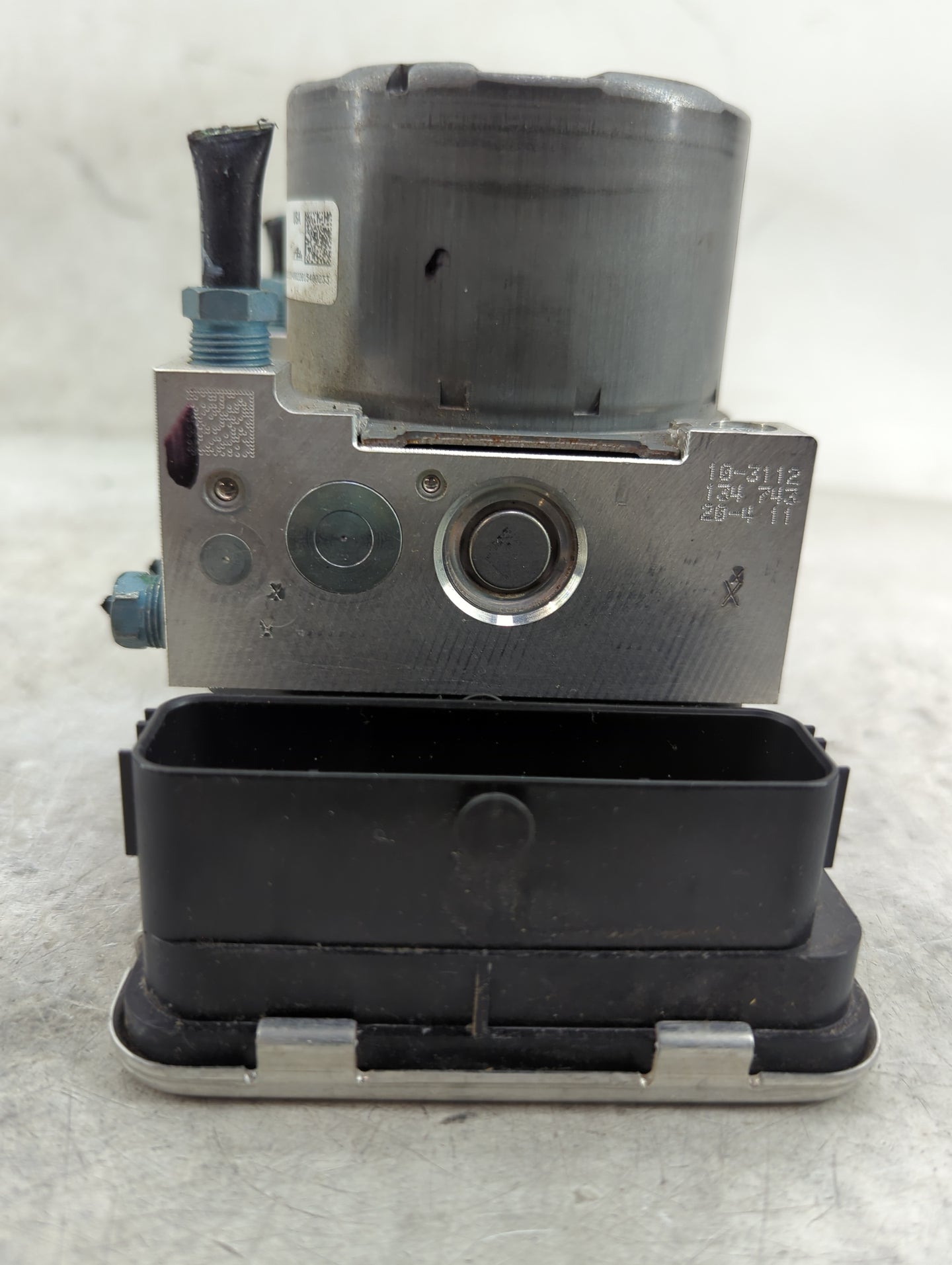 2019-2020 Bmw 330i ABS Pump Control Module Replacement P/N:5A179D2-01 10.0220-2135.4, DSC MK100, 520526000FA Fits Fits 2019 