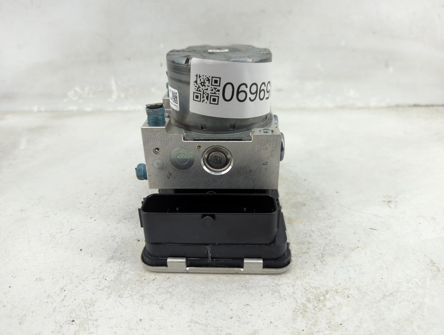 2020 Bmw 330i ABS Pump Control Module Replacement P/N:5A179D2-01 10.0220-2135.4 Fits OEM Used Auto Parts - Oemusedautoparts1