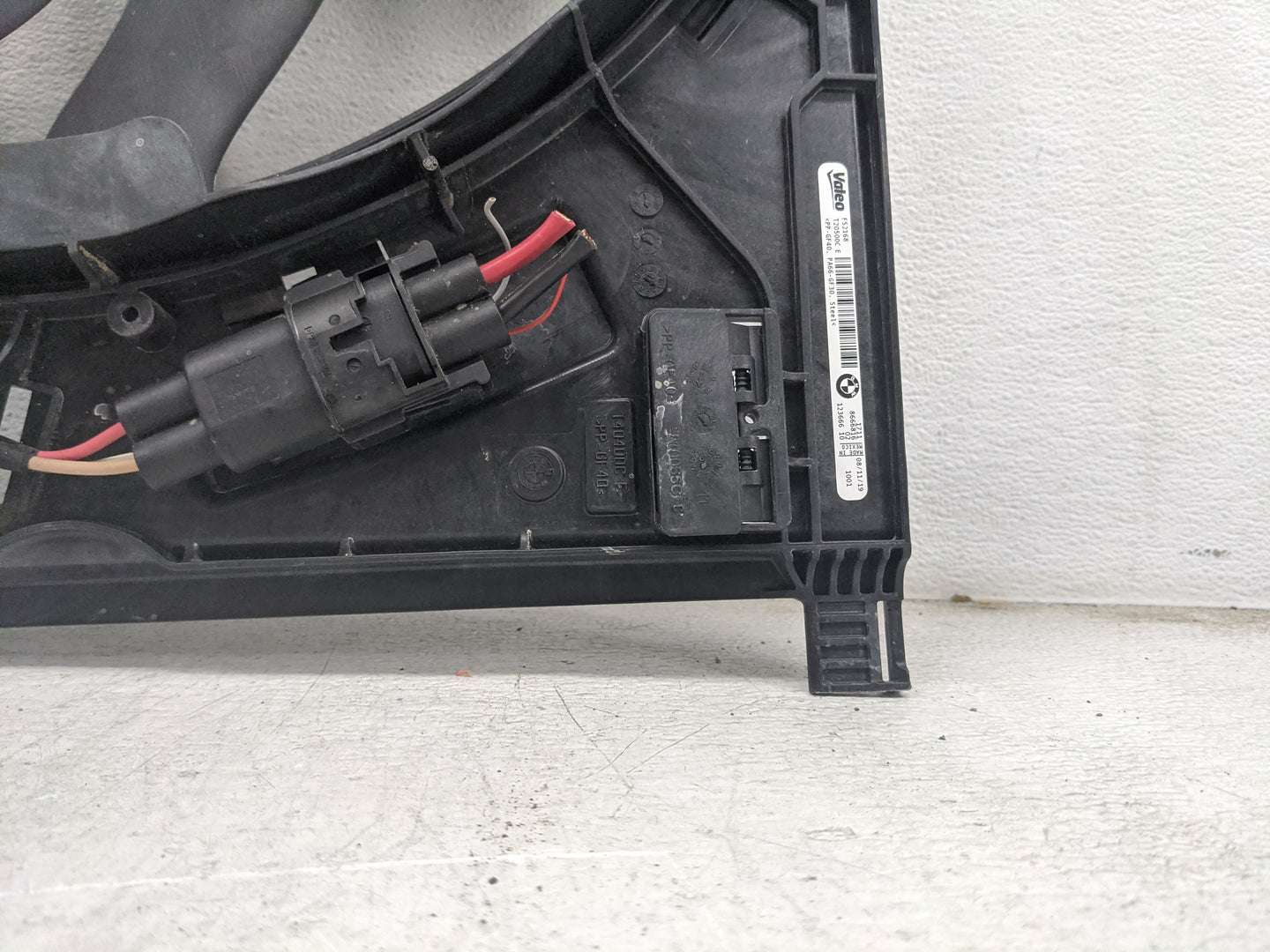 2020 Bmw 330i Electric Radiator Cooling Fan Motor Assembly 1460797 - Oemusedautoparts1.com