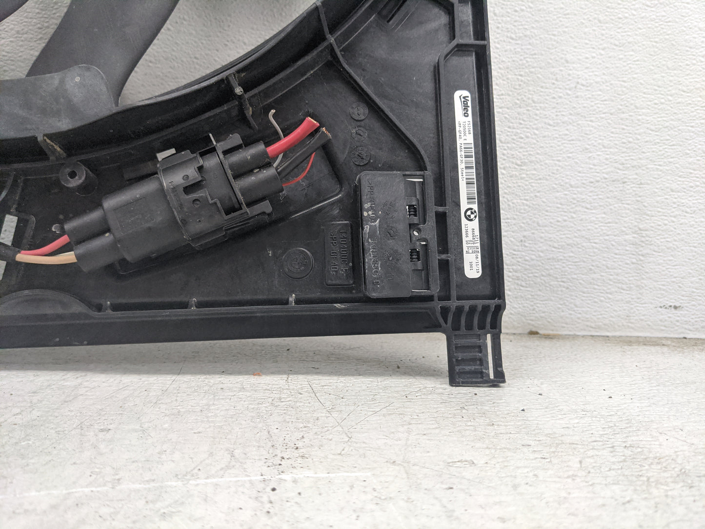 2020 Bmw 330i Electric Radiator Cooling Fan Motor Assembly 1460797 - Oemusedautoparts1.com