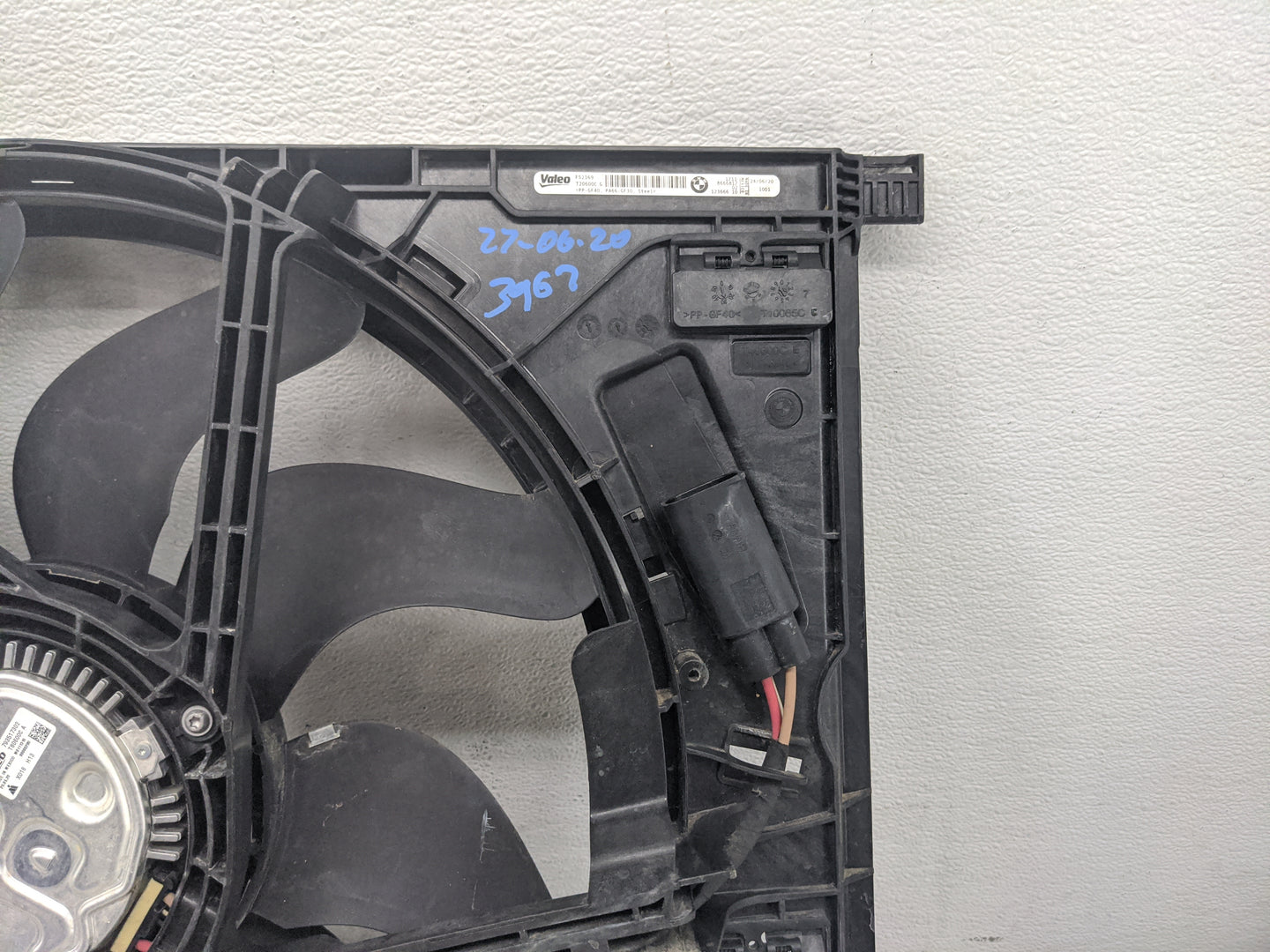 2020 Bmw 330i Electric Radiator Cooling Fan Motor Assembly 1460798 - Oemusedautoparts1.com