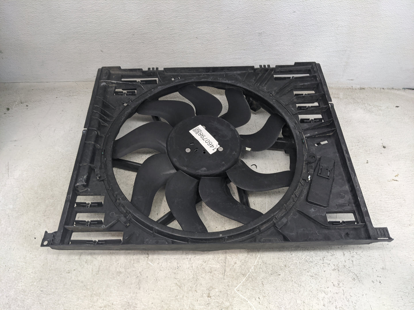 2020 Bmw 330i Electric Radiator Cooling Fan Motor Assembly 1460798 - Oemusedautoparts1.com