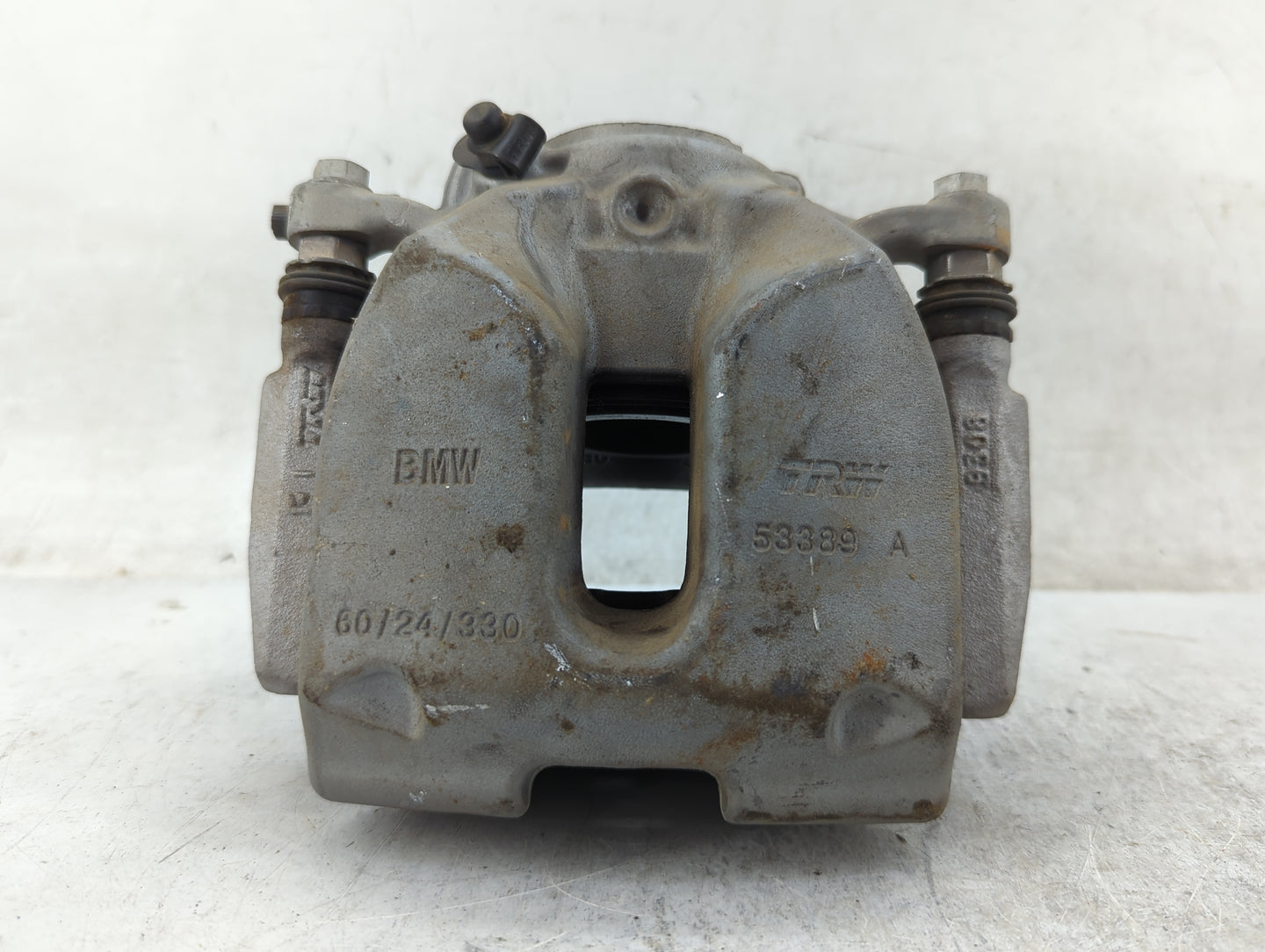 2019-2021 Bmw 330i Front Driver Left Brake Caliper 1460923 - Oemusedautoparts1.com