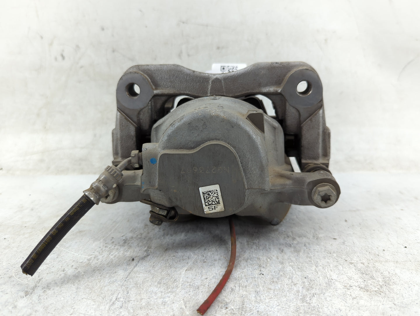 2019-2021 Bmw 330i Front Driver Left Brake Caliper 1460925 - Oemusedautoparts1.com