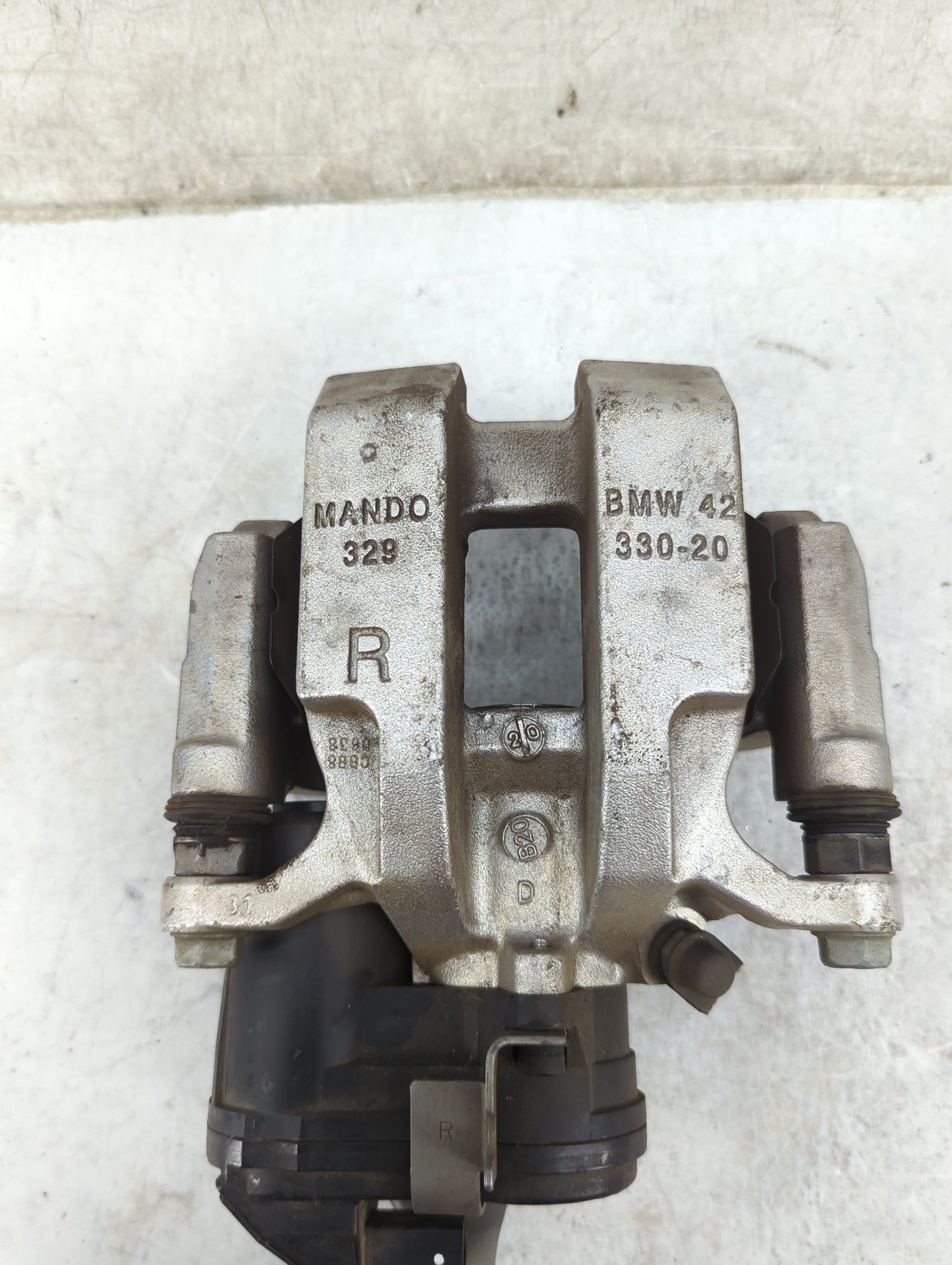 2019-2021 Bmw 330i Rear Passenger Right Brake Caliper 1460927 - Oemusedautoparts1.com