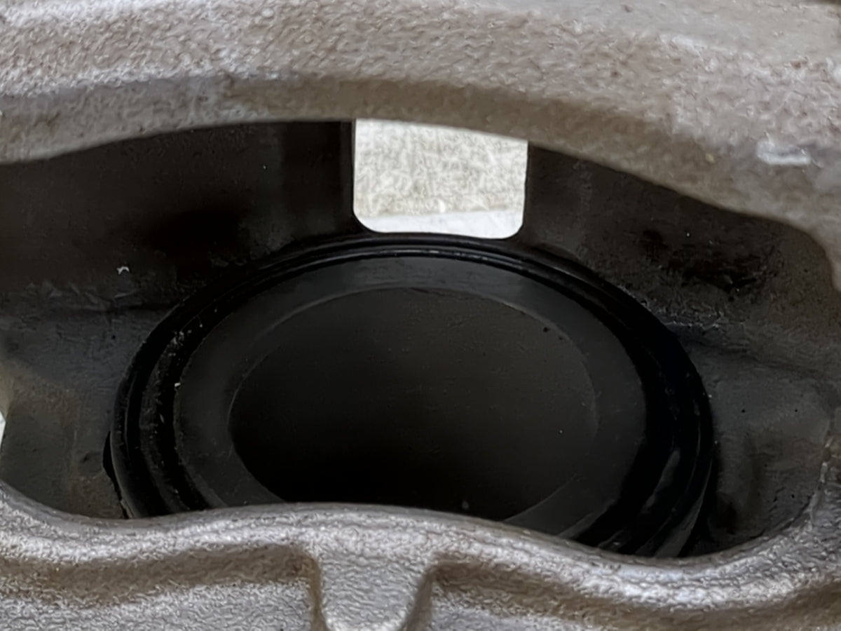 2020 Bmw 330i Front Driver Left Brake Caliper - Oemusedautoparts1.com