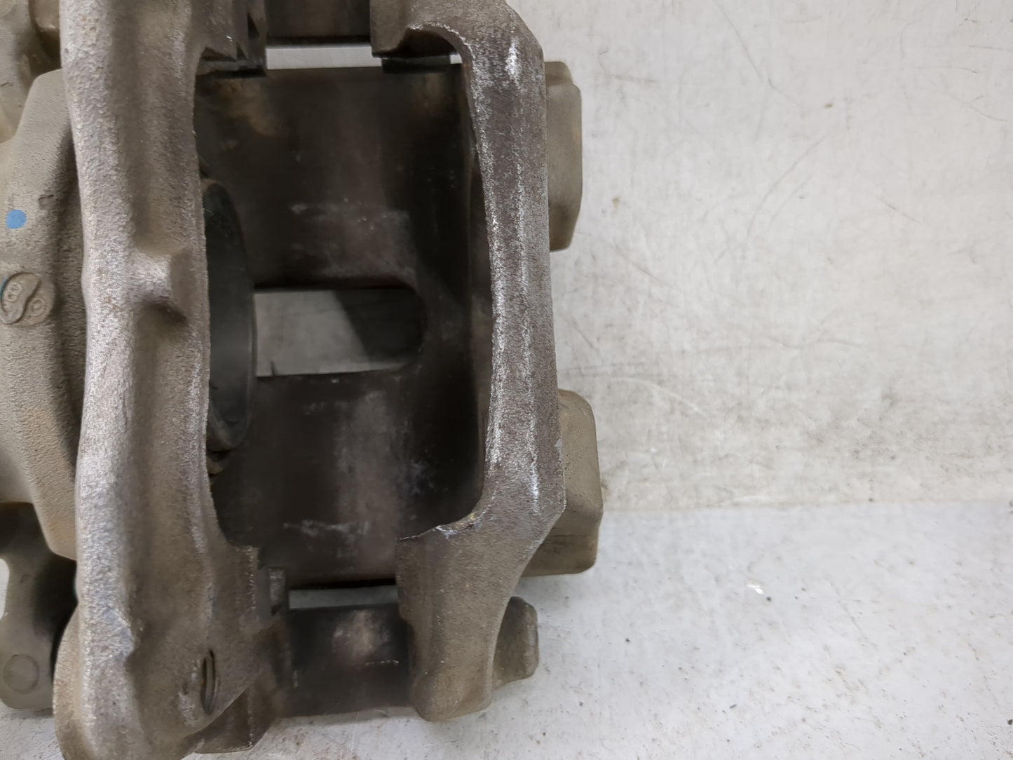 2020 Bmw 330i Front Passenger Right Brake Caliper 1461000 - Oemusedautoparts1.com
