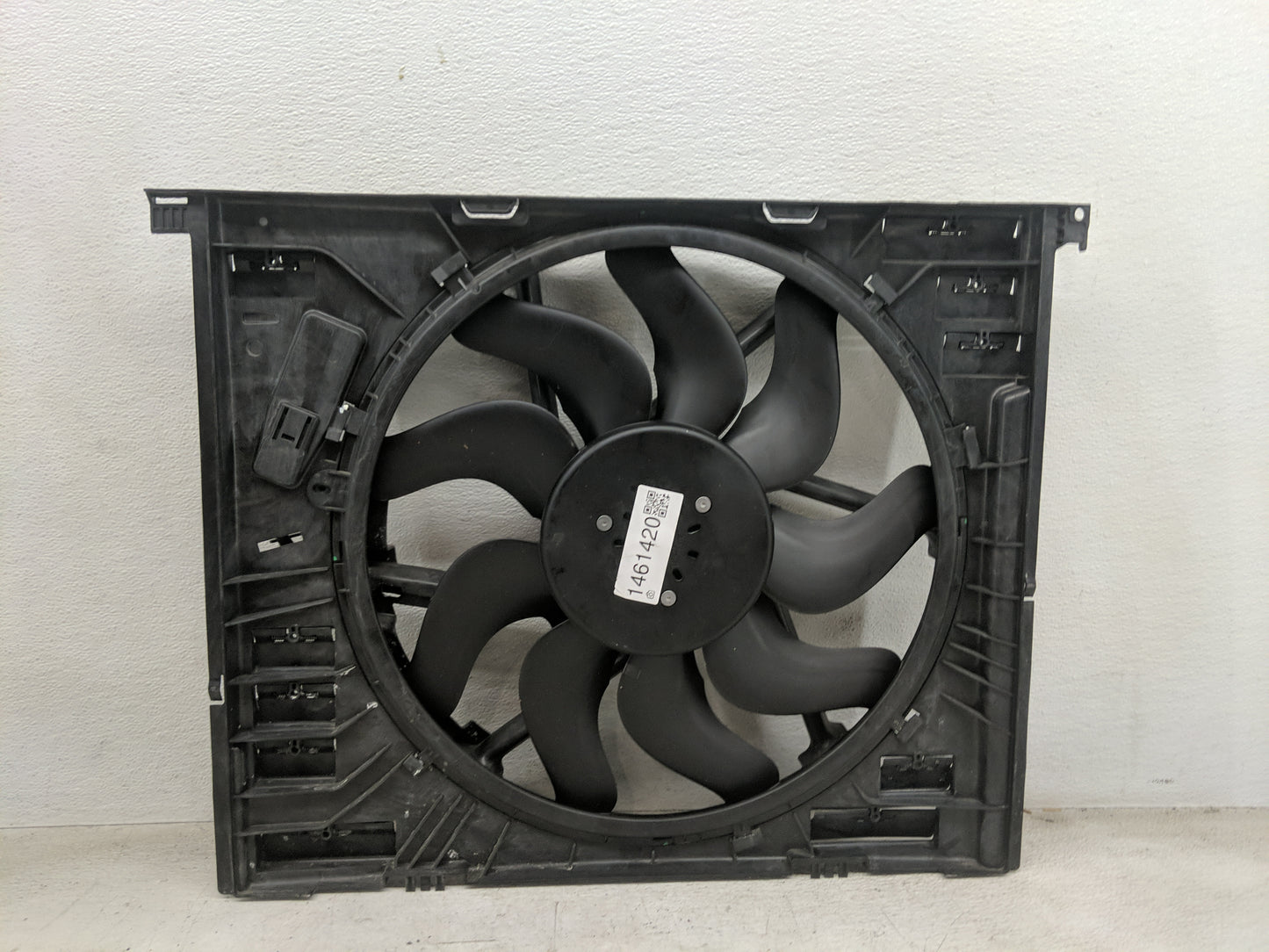 2020 Bmw 330i Electric Radiator Cooling Fan Motor Assembly 1461420 - Oemusedautoparts1.com