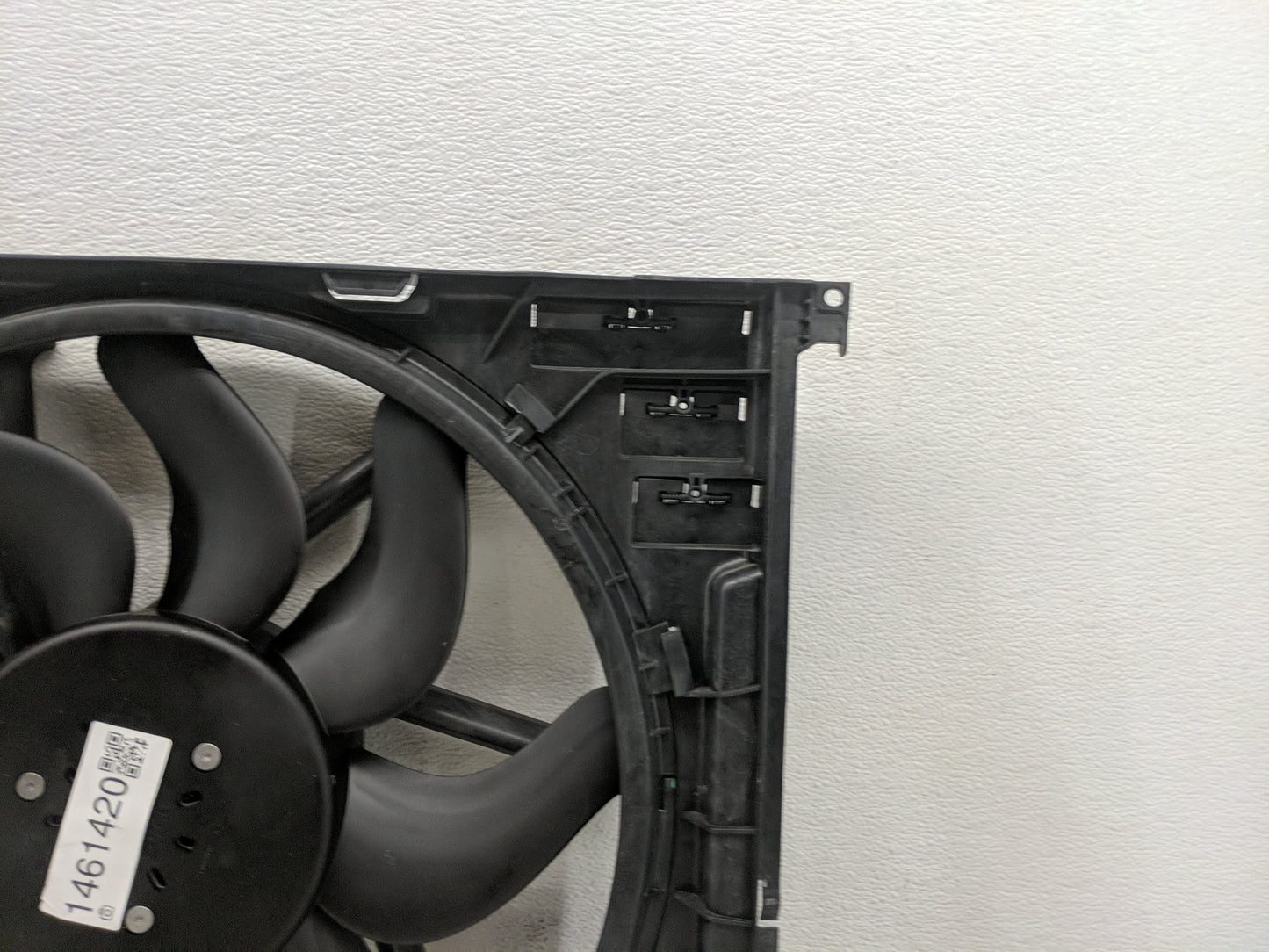 2020 Bmw 330i Electric Radiator Cooling Fan Motor Assembly 1461420 - Oemusedautoparts1.com