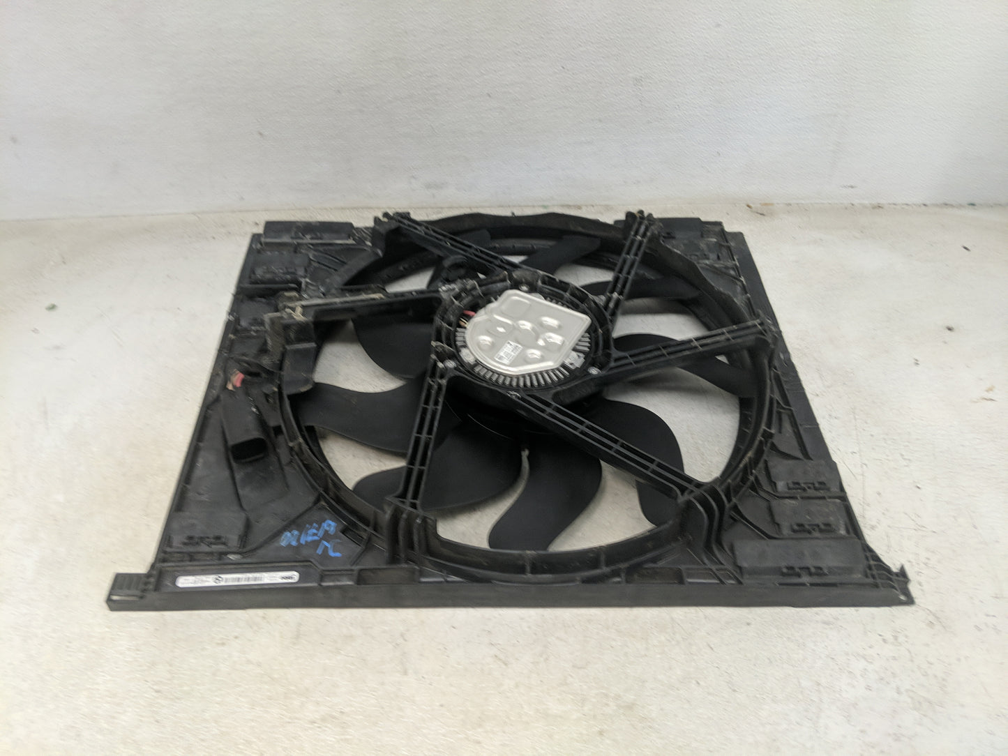 2020 Bmw 330i Electric Radiator Cooling Fan Motor Assembly 1461420 - Oemusedautoparts1.com