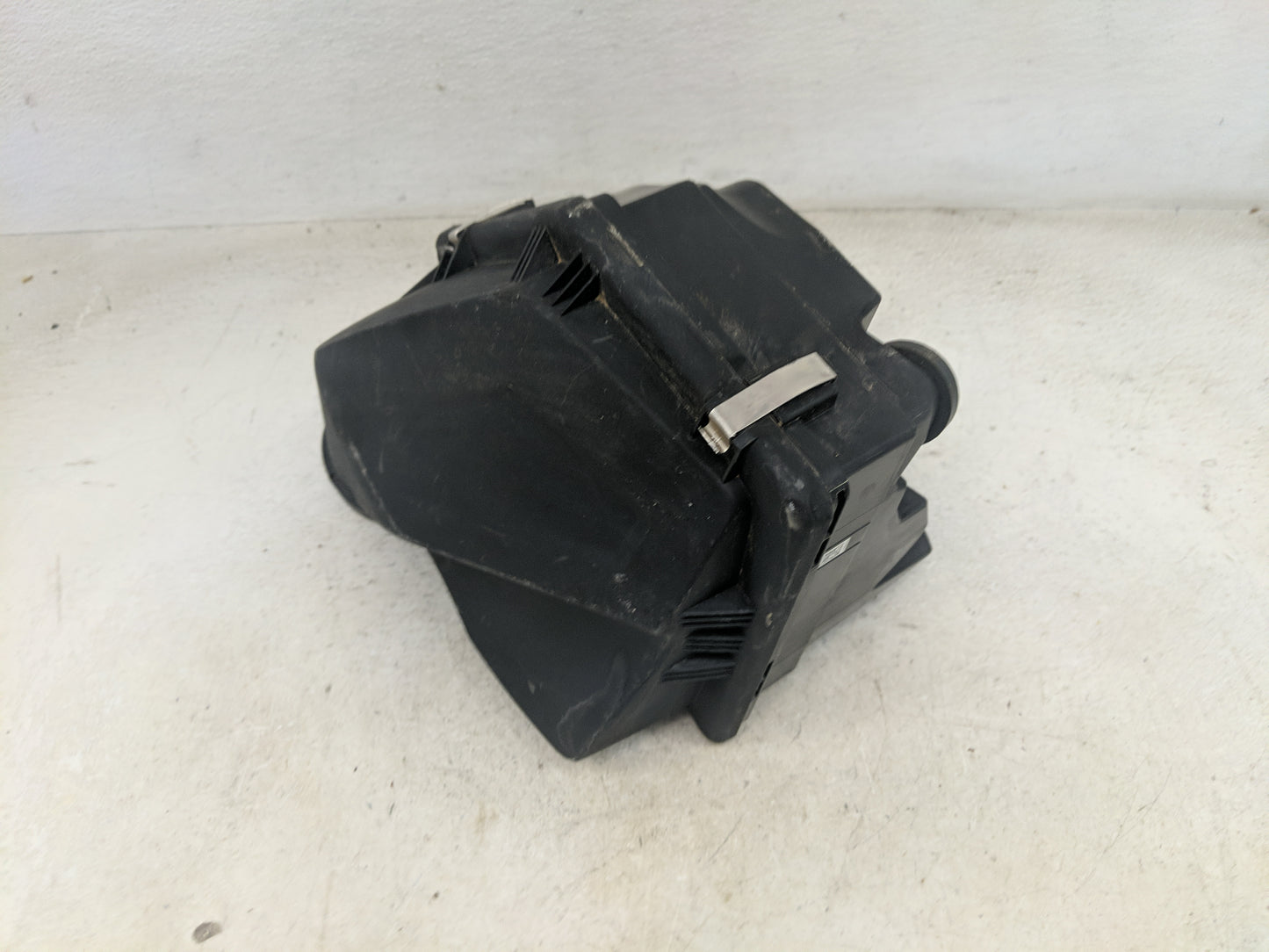2019-2021 Bmw 330i Air Cleaner Intake-duct Hose Tube - Oemusedautoparts1.com