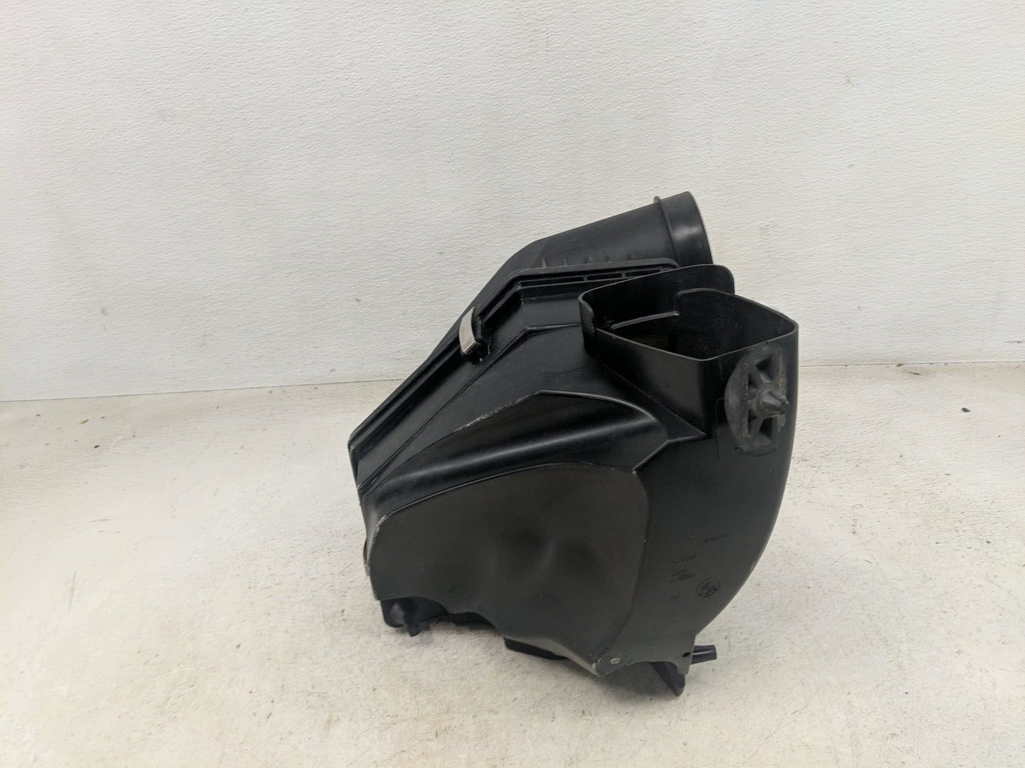 2019-2021 Bmw 330i Air Cleaner Intake-duct Hose Tube 1464782 - Oemusedautoparts1.com